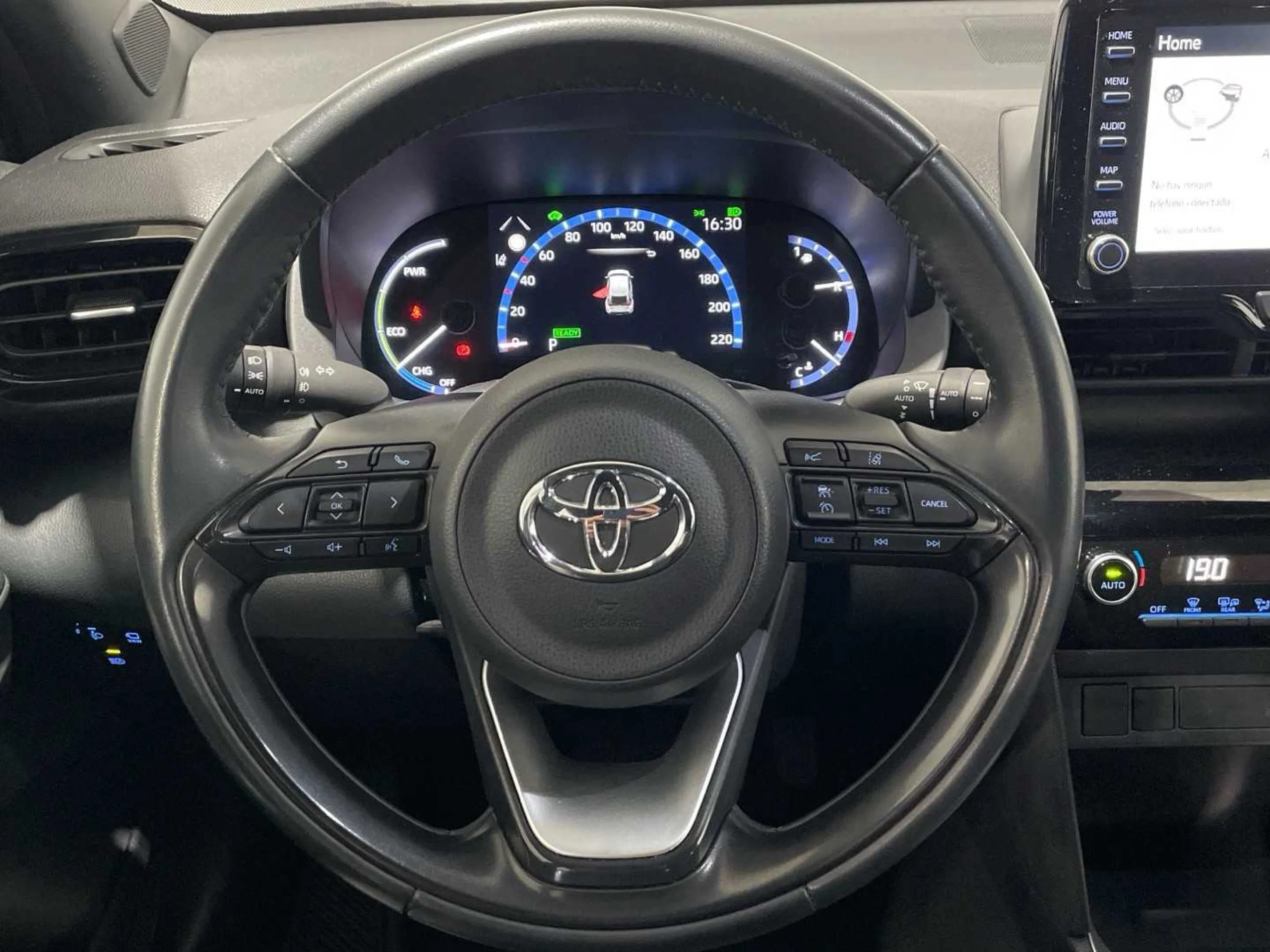Toyota Yaris Cross 120H Active Tech - Foto 14
