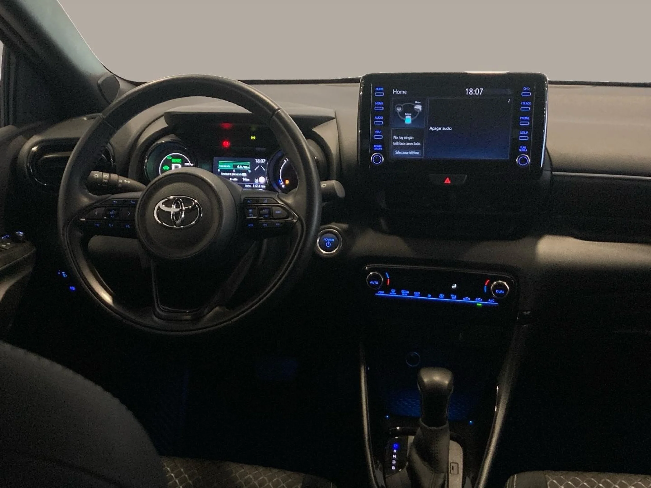 Toyota Yaris 120H Style - Foto 9