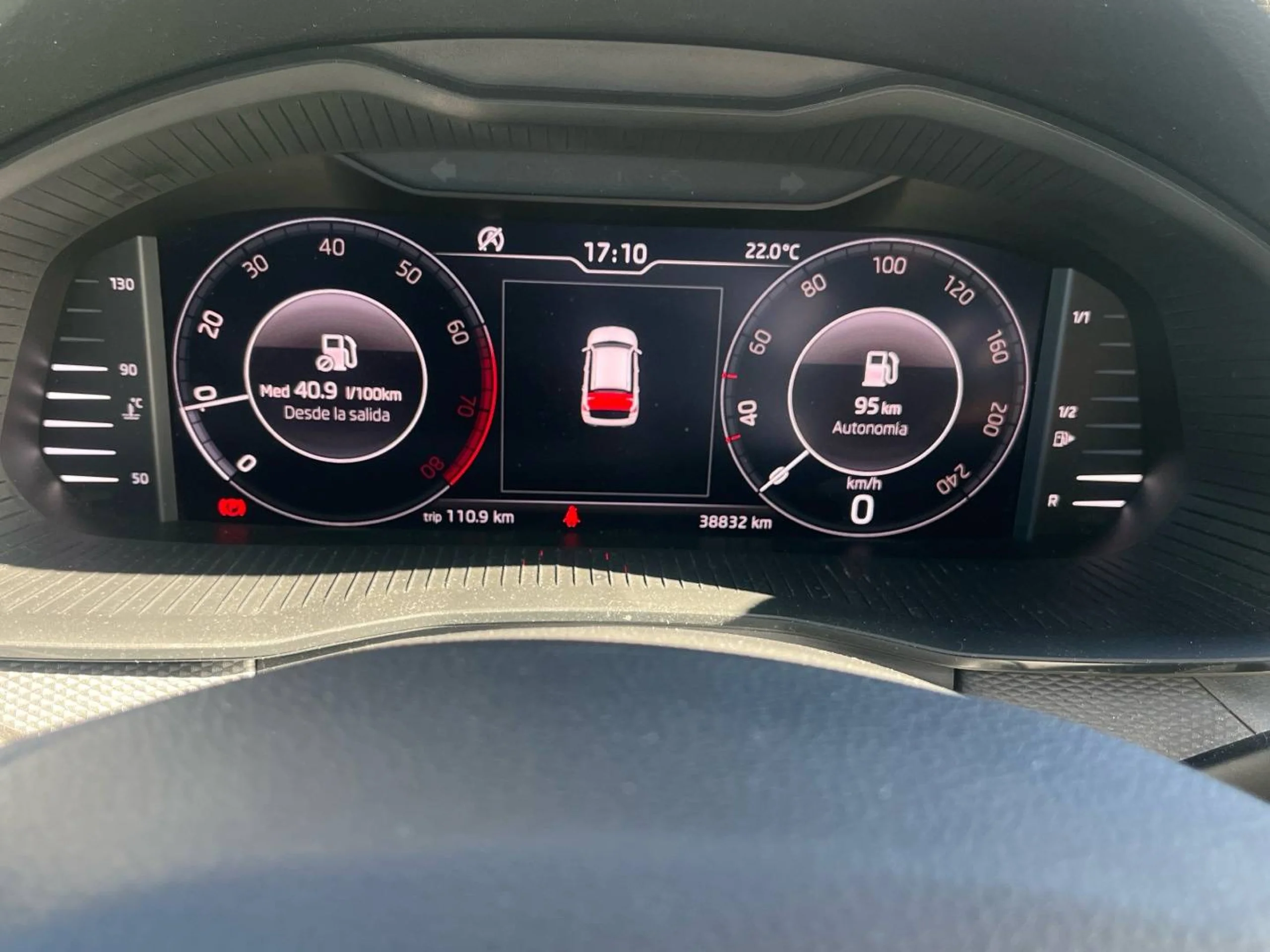 Skoda Kamiq 1.5 TSI - Foto 15