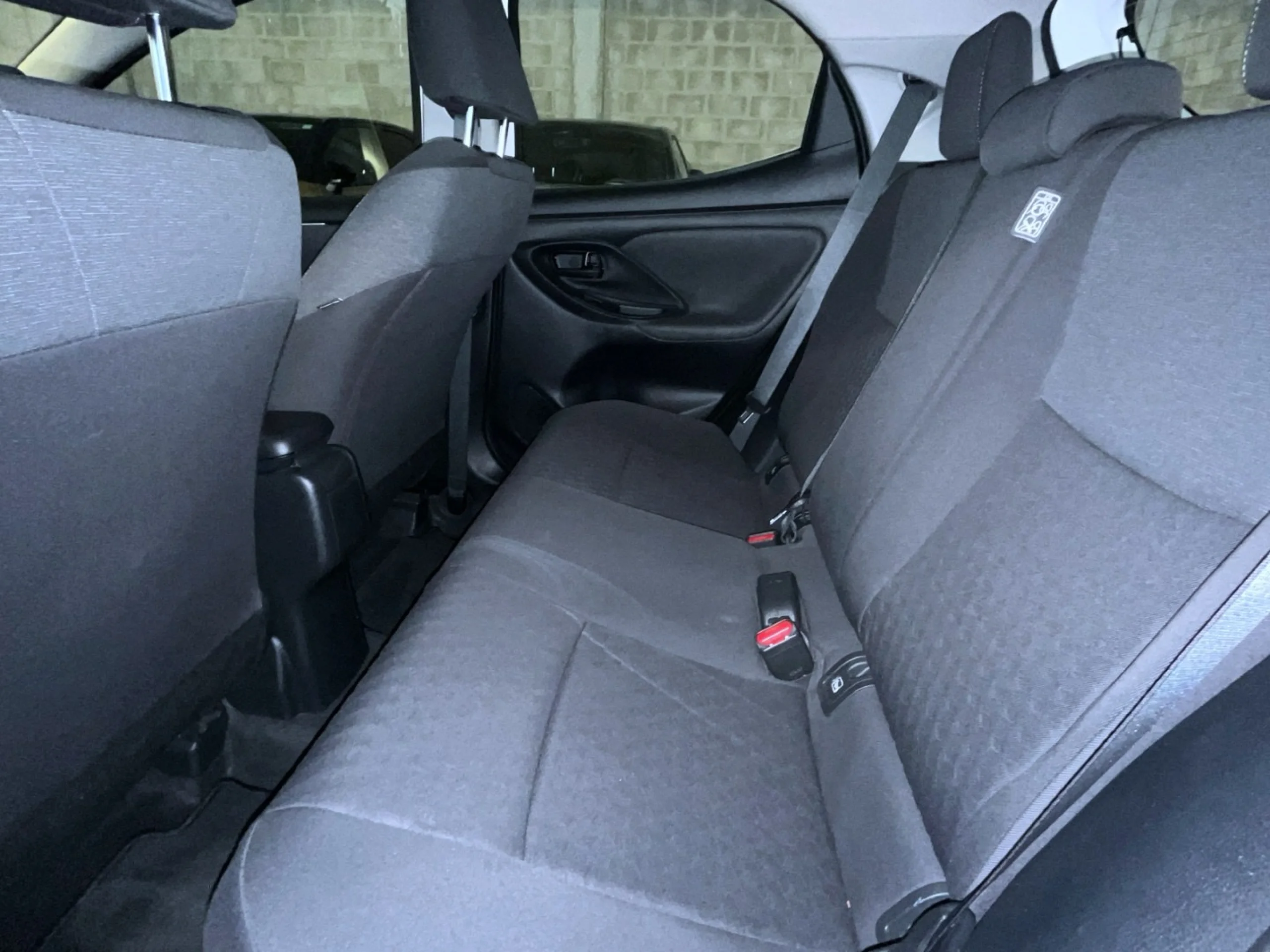 Toyota Yaris 120H Active Tech - Foto 14