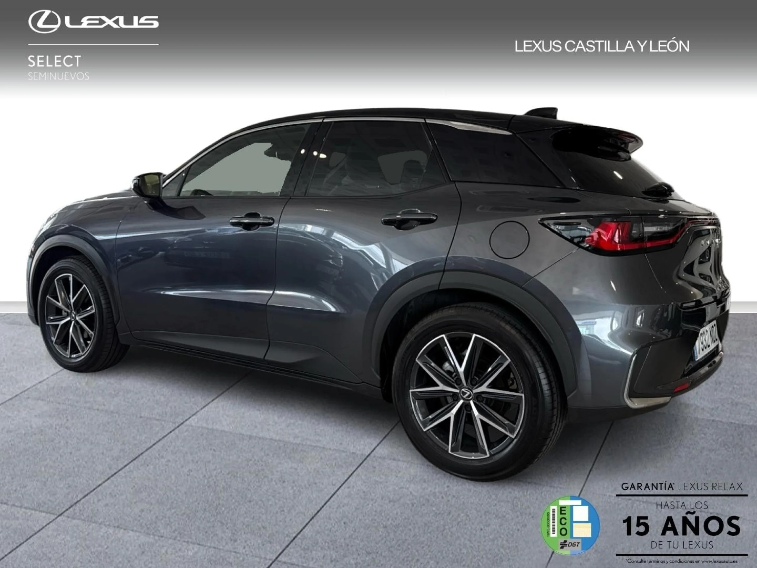 Lexus LBX EMOTION + - Foto 3