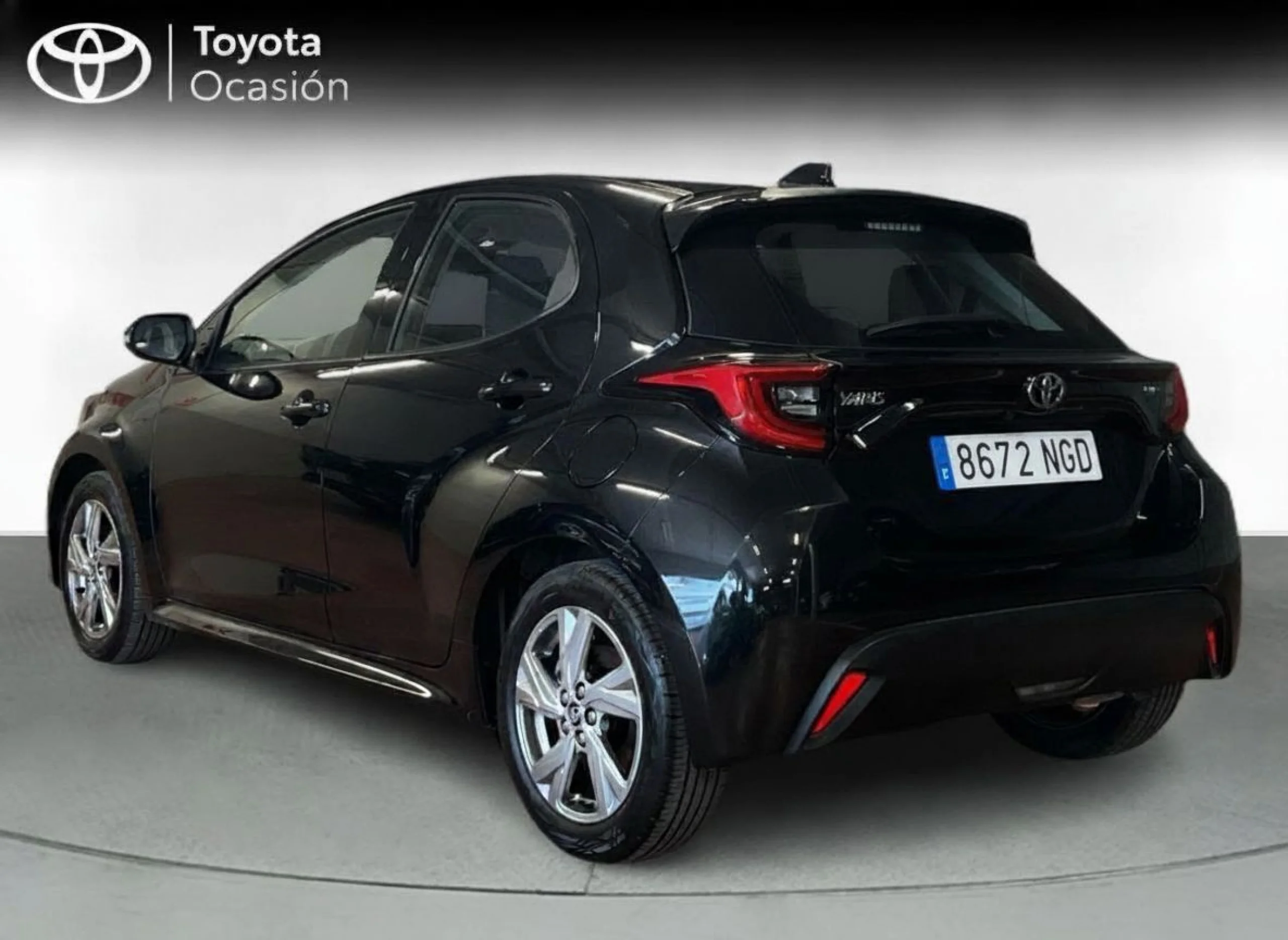 Toyota Yaris 120H Active Plus - Foto 2