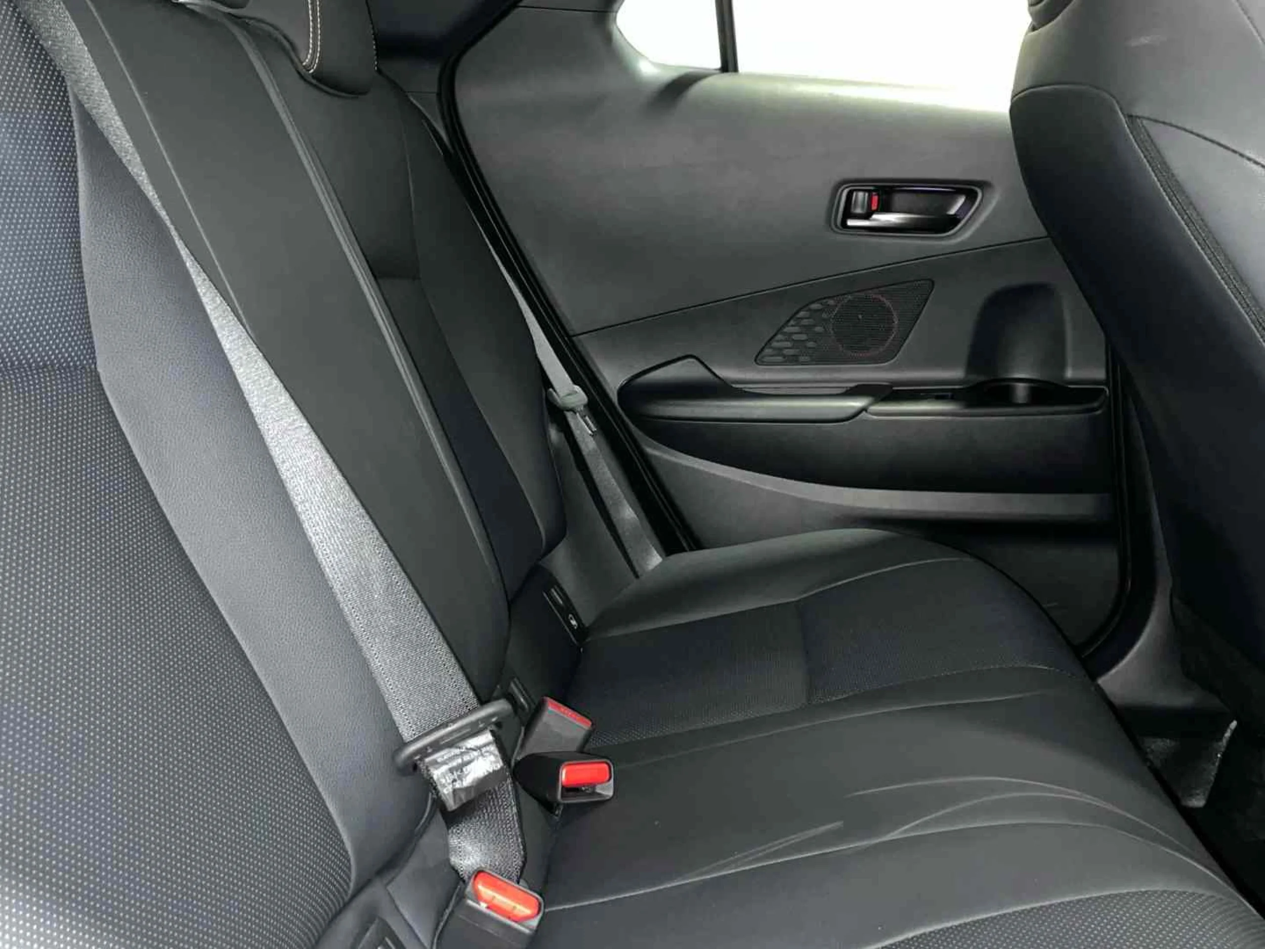Toyota C-HR 200H Premiere - Foto 7