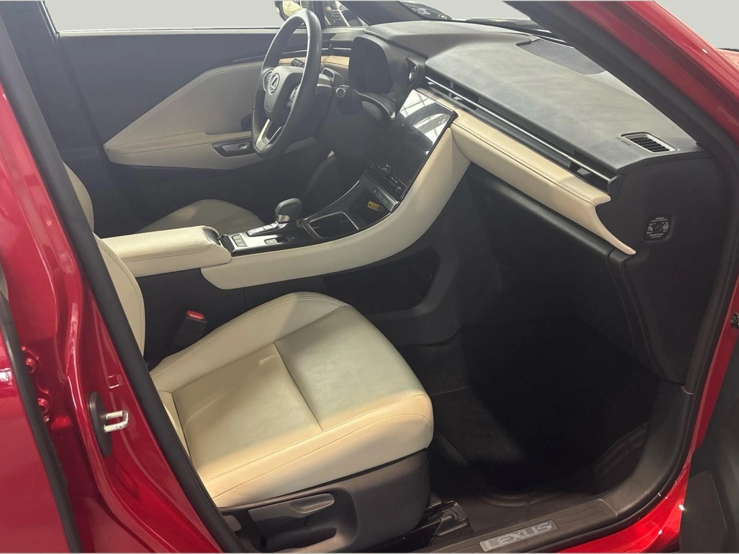 Lexus LBX ELEGANT+ - Foto 11