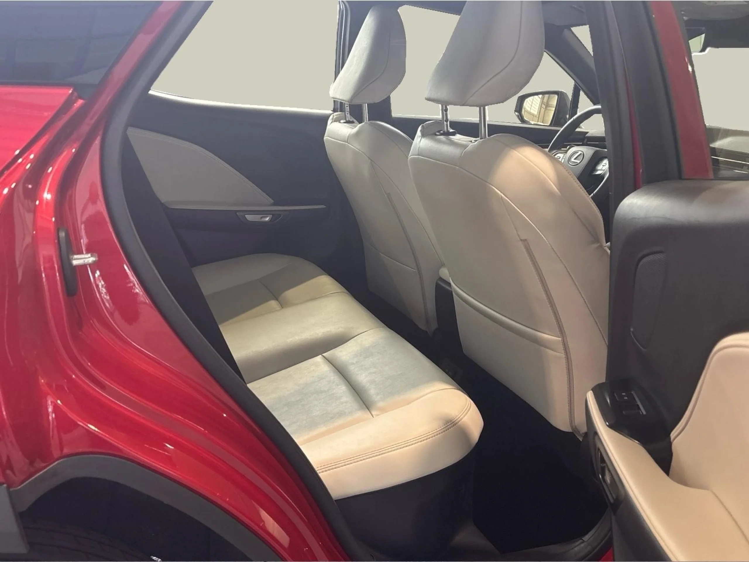 Lexus LBX ELEGANT+ - Foto 7