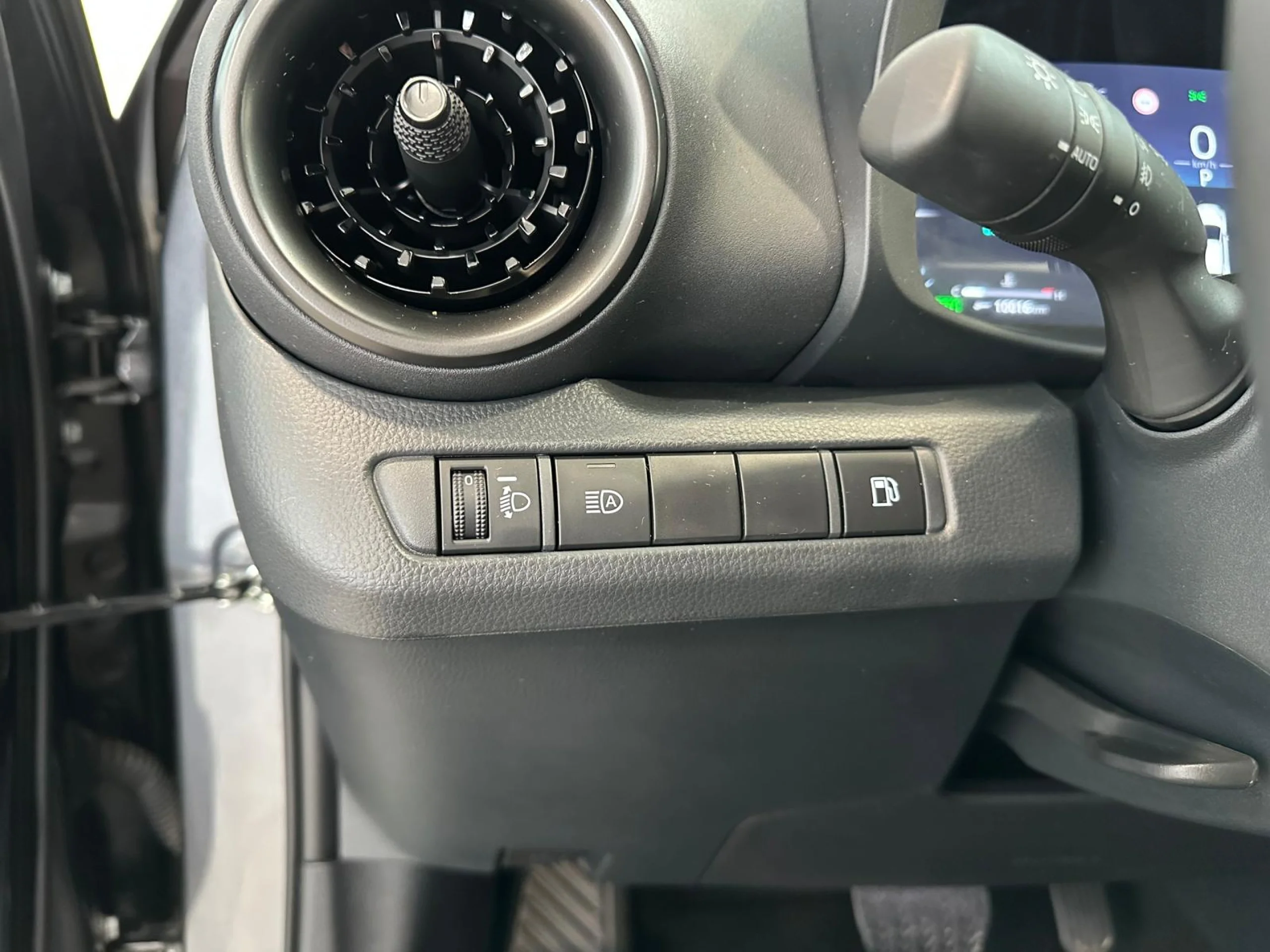 Toyota CH-R C-HR 2.0 200H Advance 2WD - Foto 5