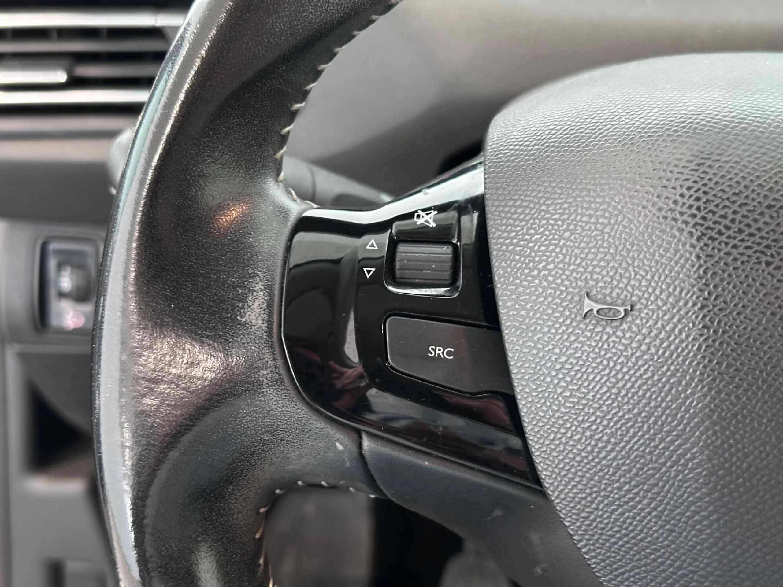 Peugeot 308 Style 1.2 Puertech - Foto 9