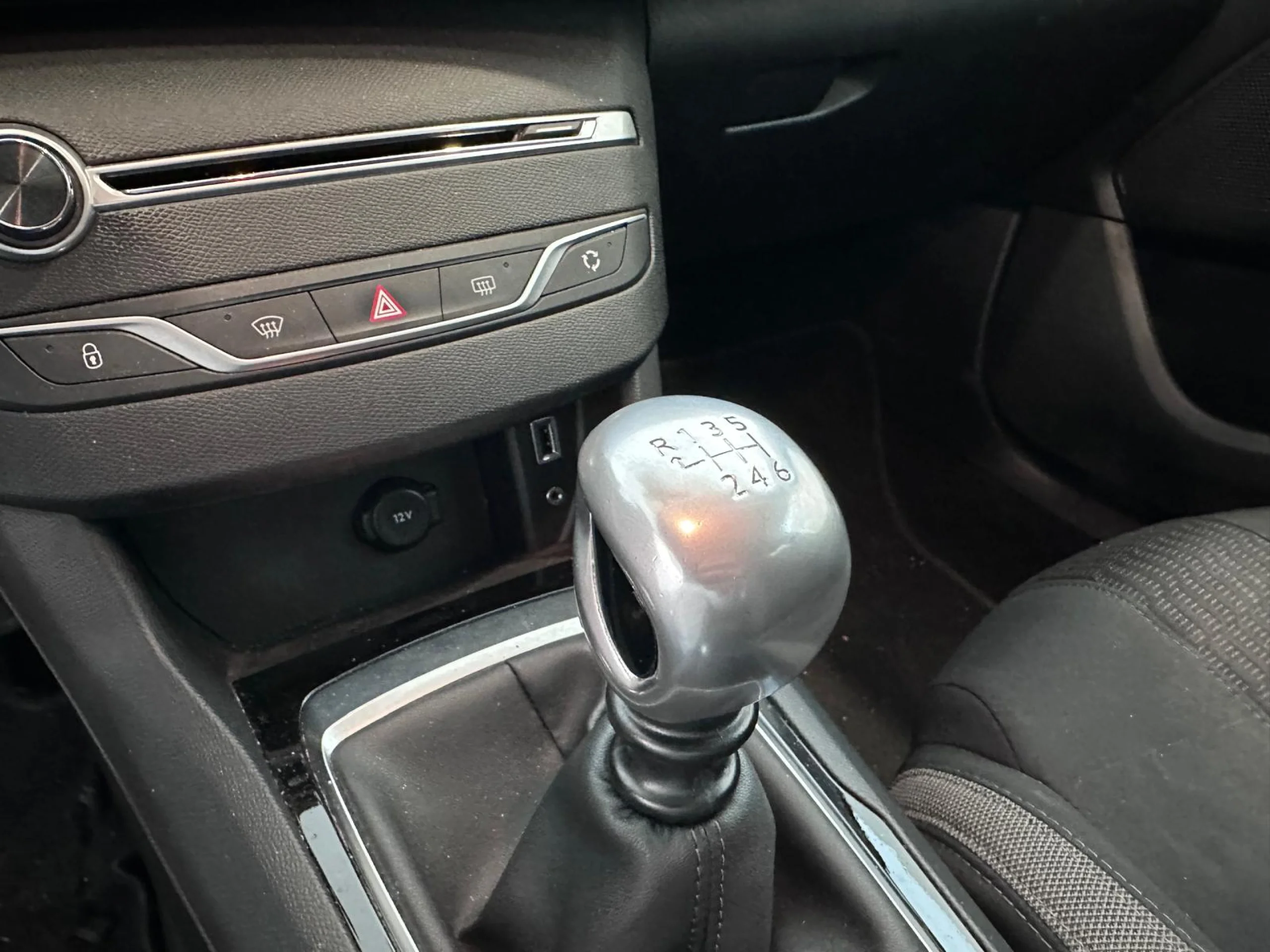 Peugeot 308 Style 1.2 Puertech - Foto 13