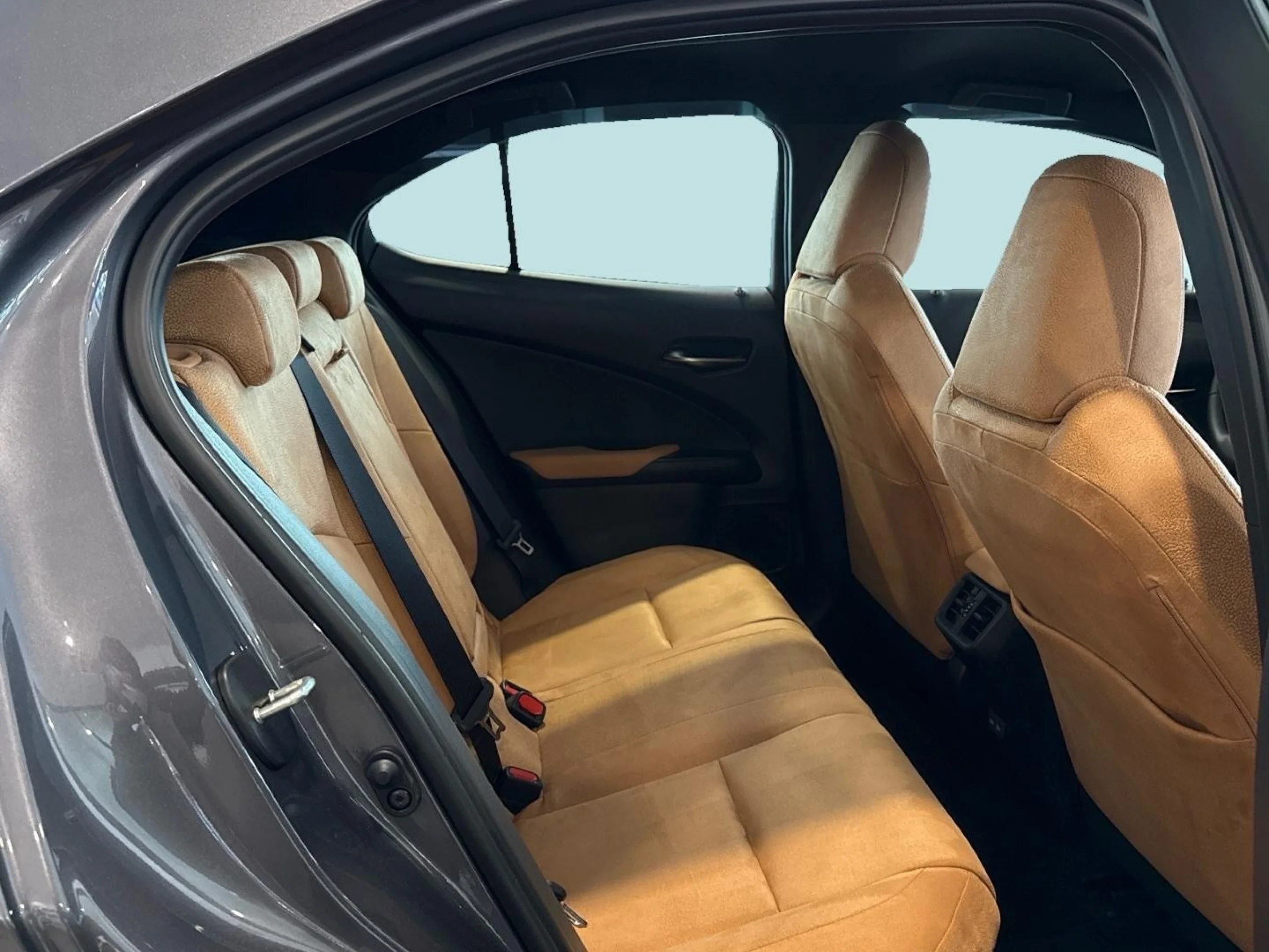 Lexus UX300h UX+ 2WD - Foto 7