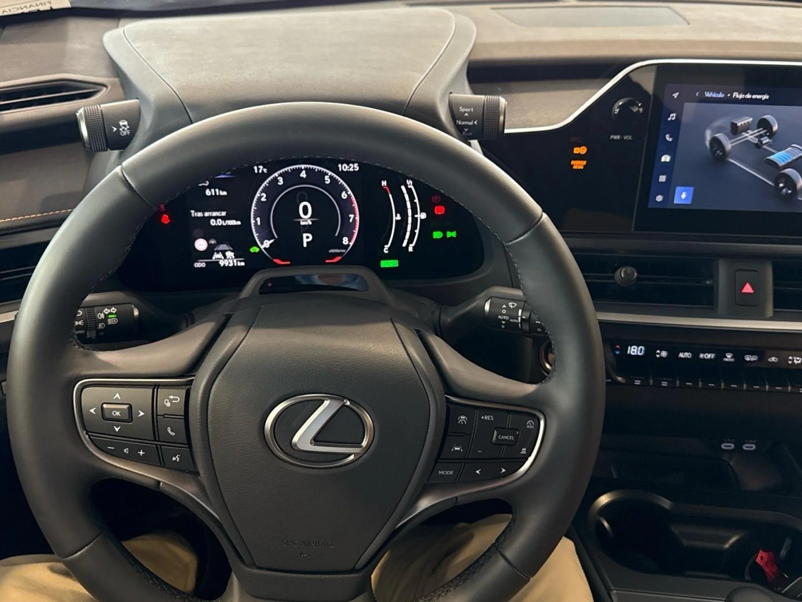 Lexus UX300h UX+ 2WD - Foto 9