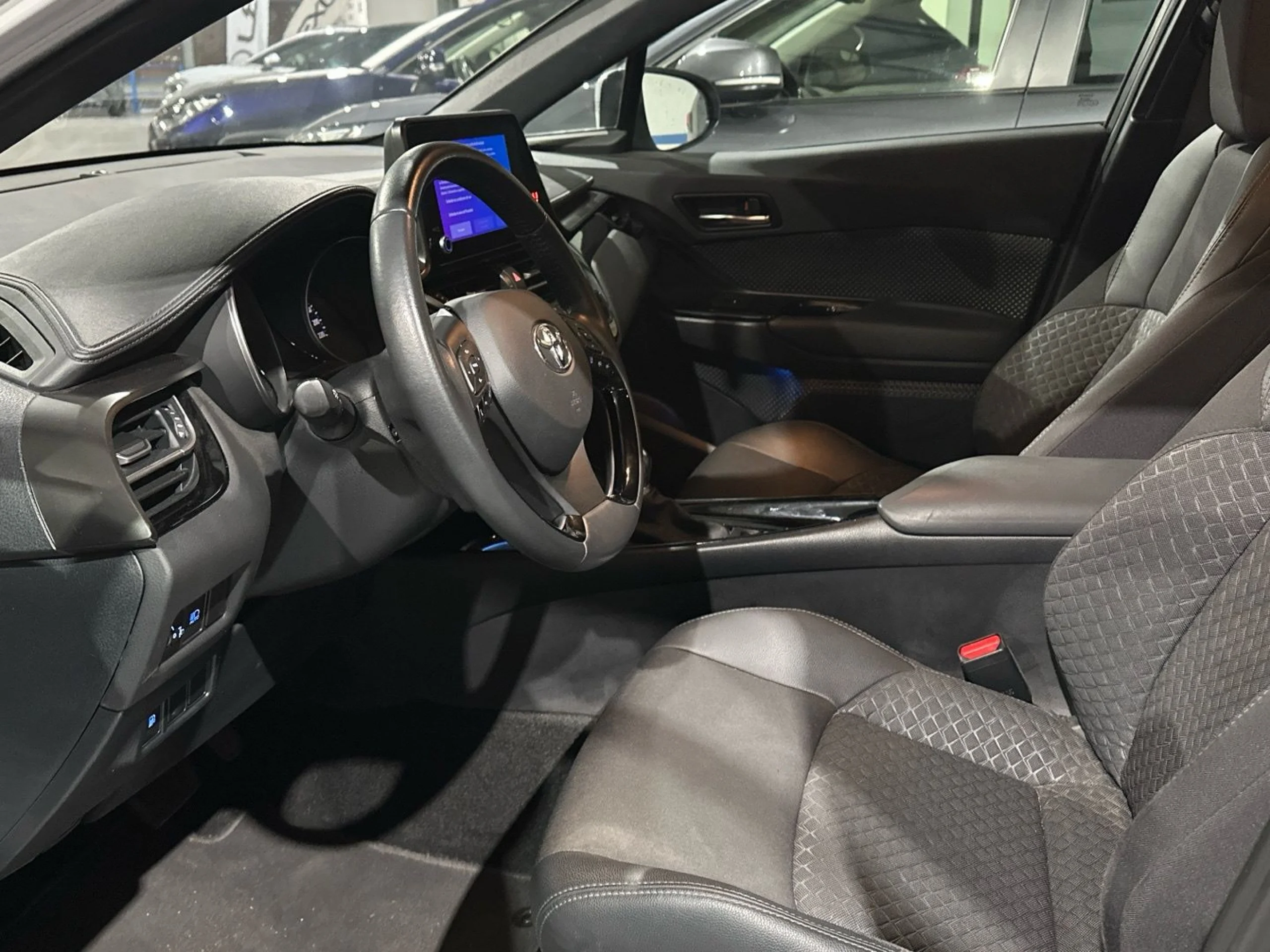 Toyota C-HR 180H Advance - Foto 14