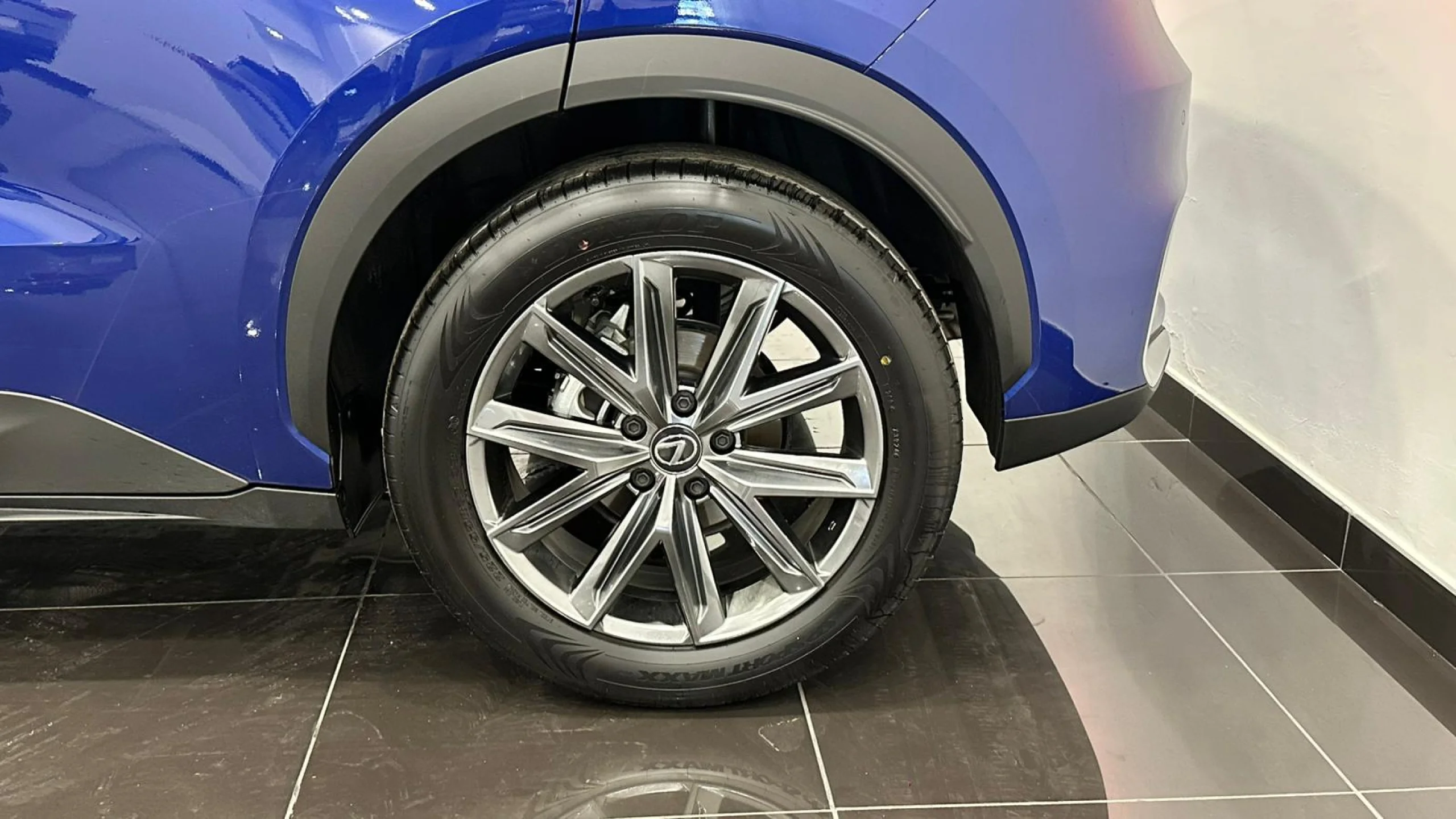 Lexus LBX ELEGANT + - Foto 6