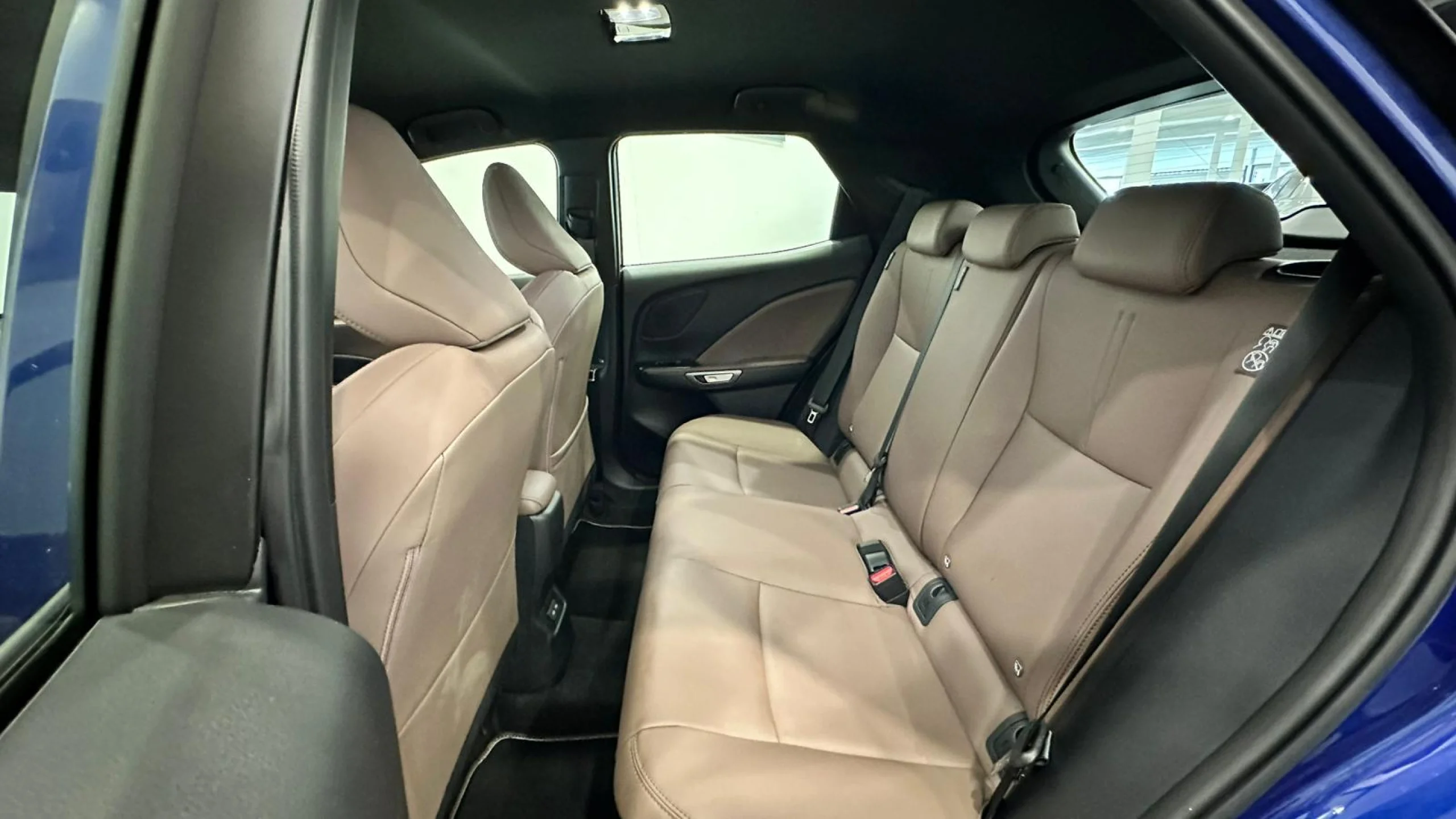 Lexus LBX ELEGANT + - Foto 9