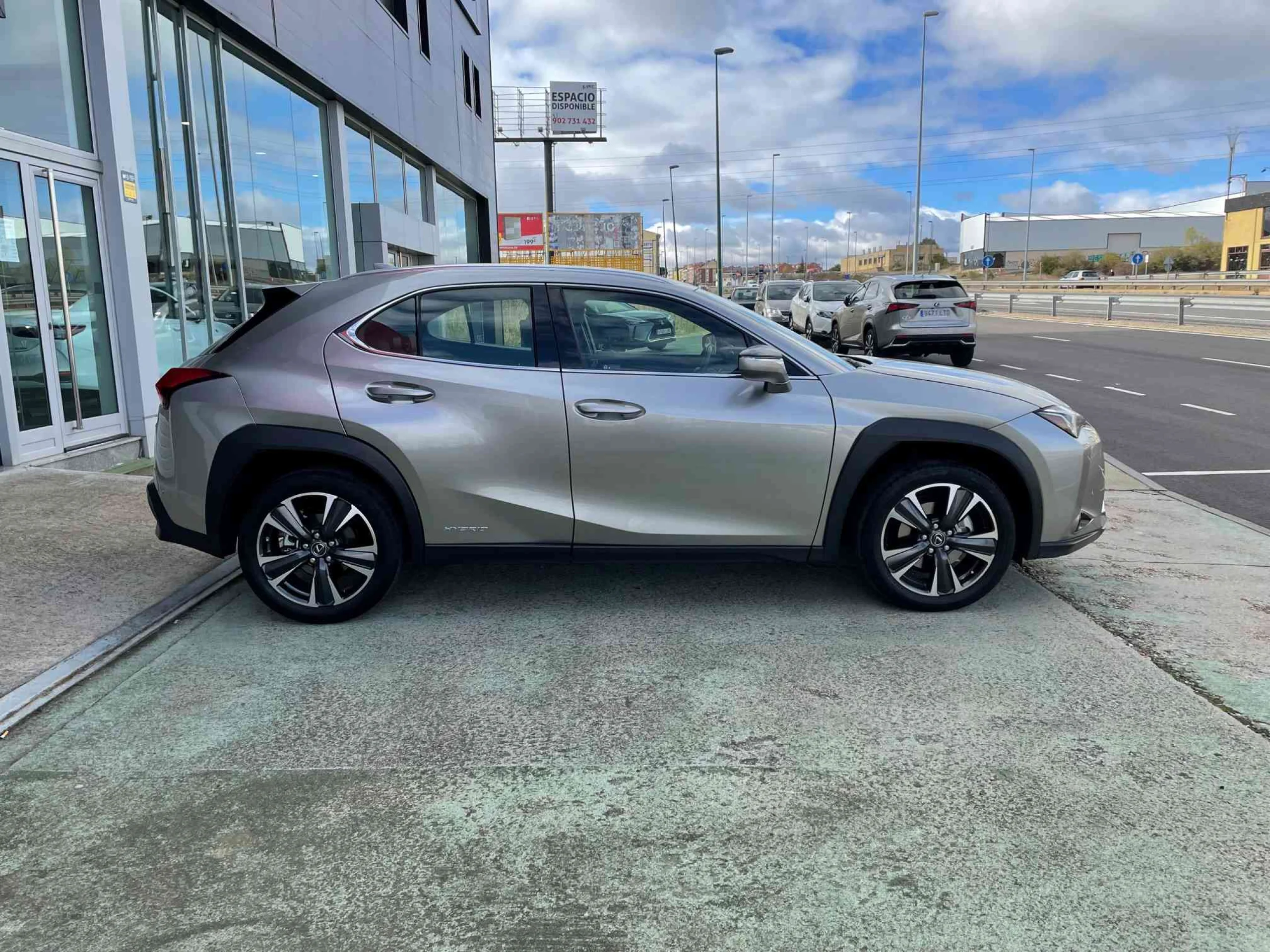 Lexus UX 250h UX250H PREMIUM 2WD - Foto 6