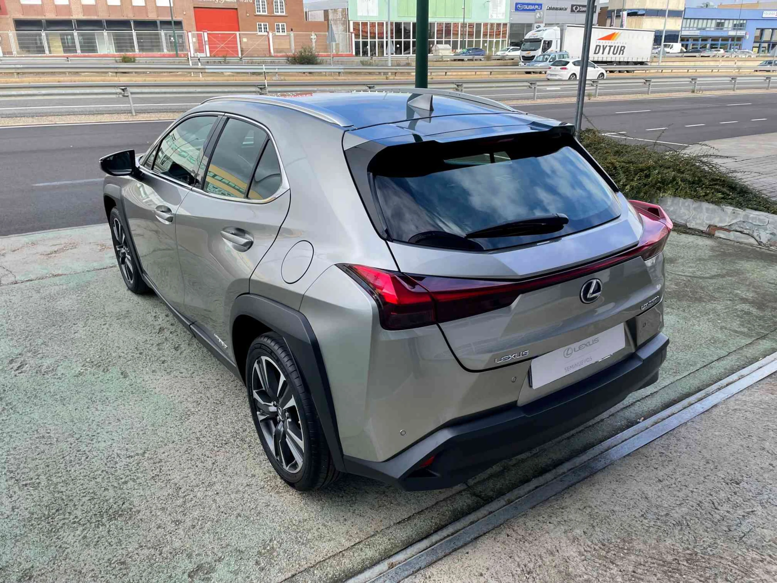 Lexus UX 250h UX250H PREMIUM 2WD - Foto 8