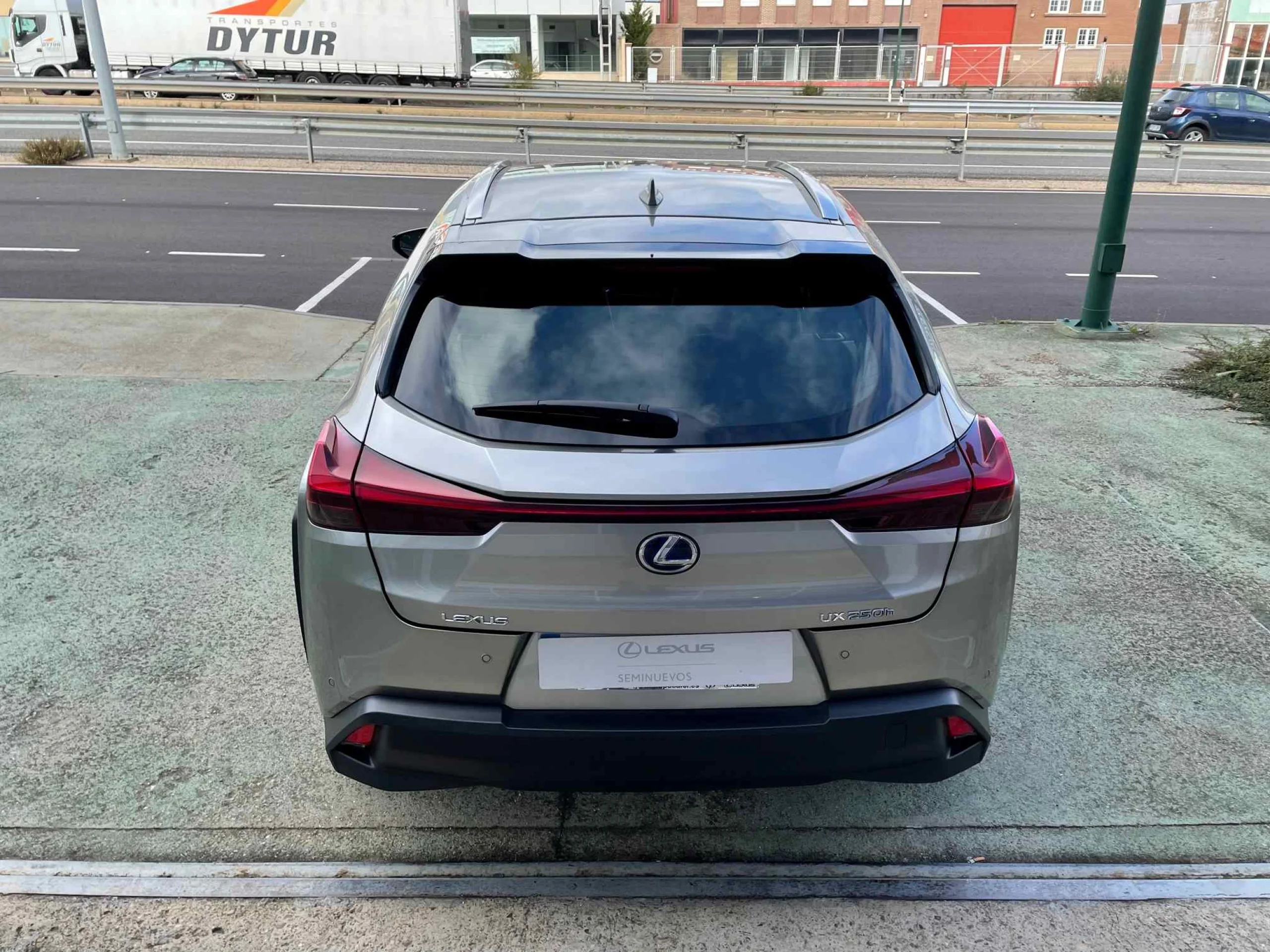 Lexus UX 250h UX250H PREMIUM 2WD - Foto 10
