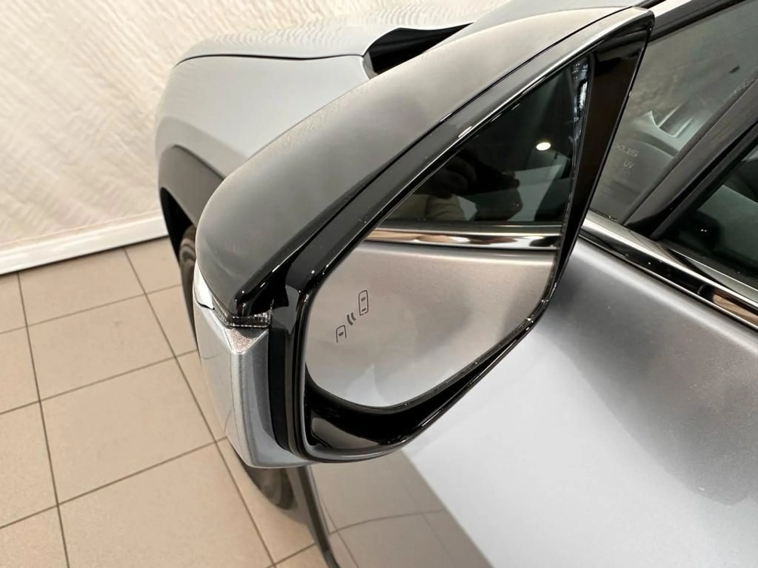 Lexus UX 250h 2WD PREMIUM - Foto 9