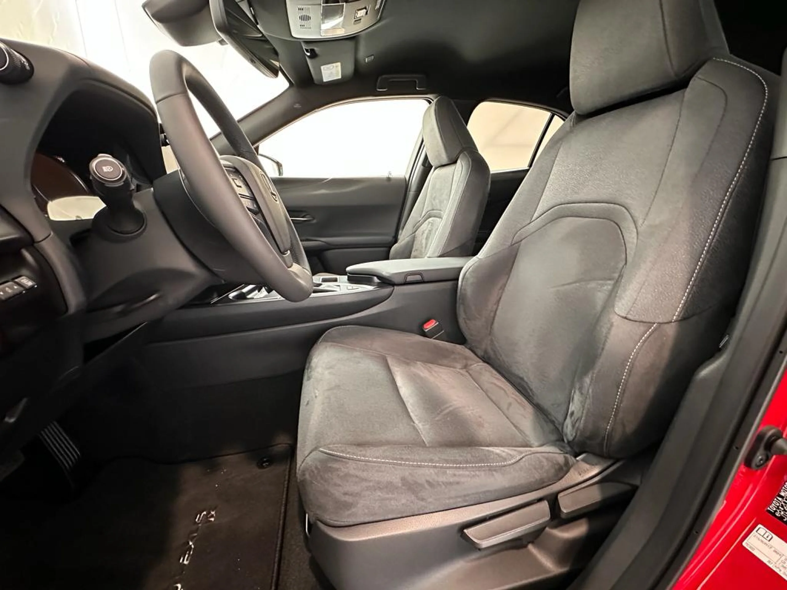 Lexus UX 250h 2WD PREMIUM - Foto 13