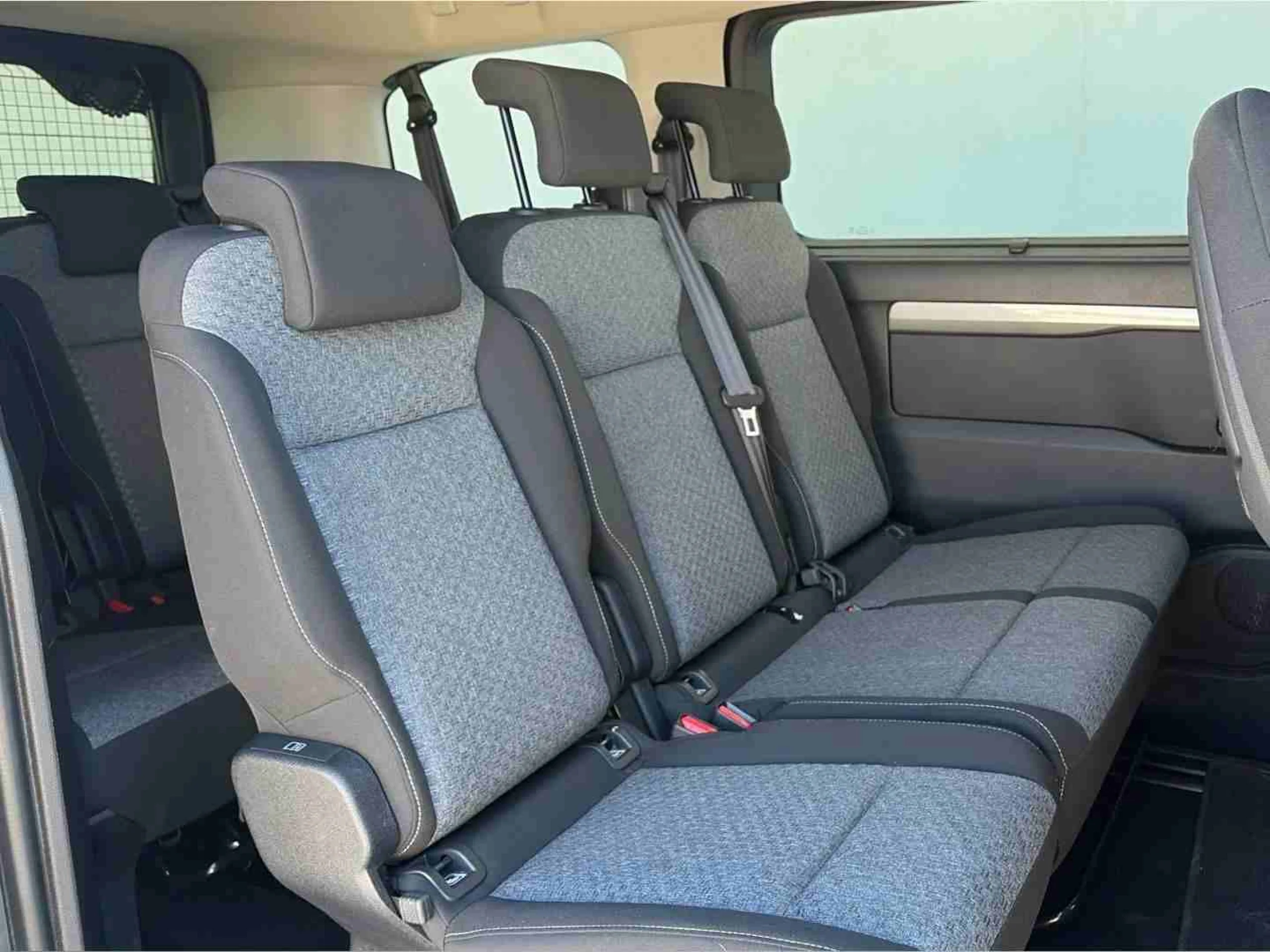 Toyota Proace Verso 2.0D 145CV 6MT Shuttle L1 VX - Foto 8