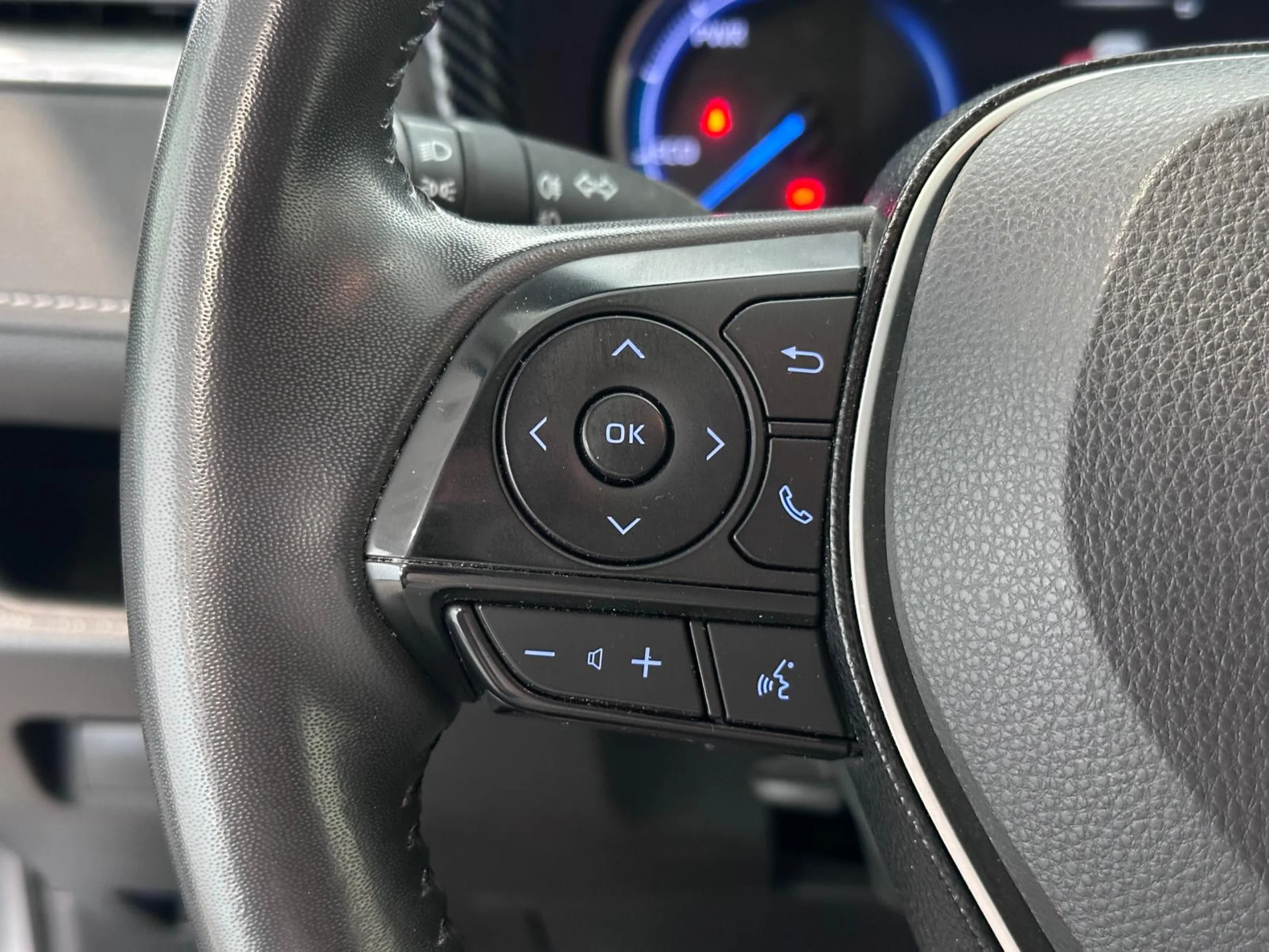 Toyota RAV 4 ADVANCE - Foto 8