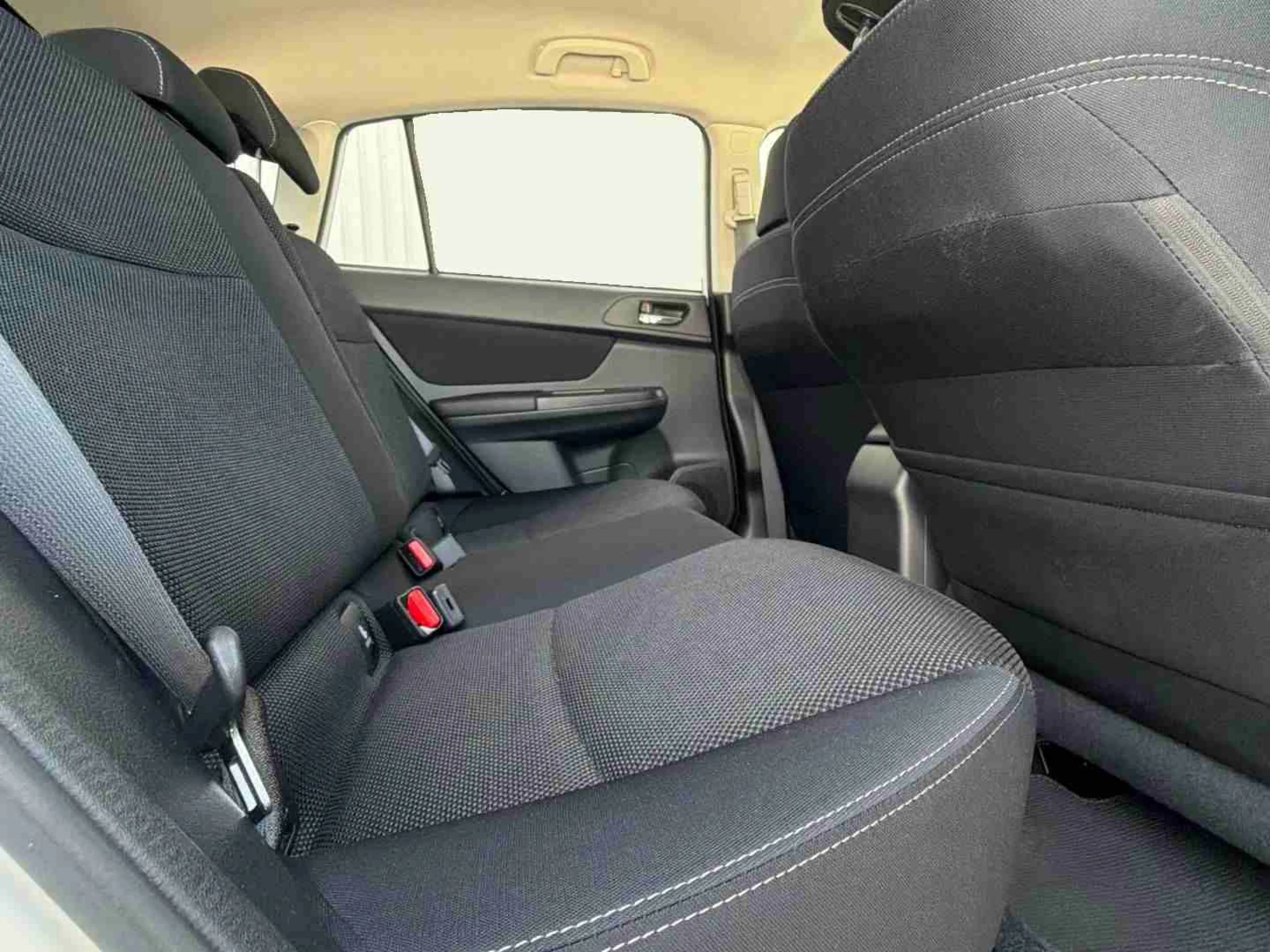 Subaru XT XV 2.0 SPORT - Foto 8