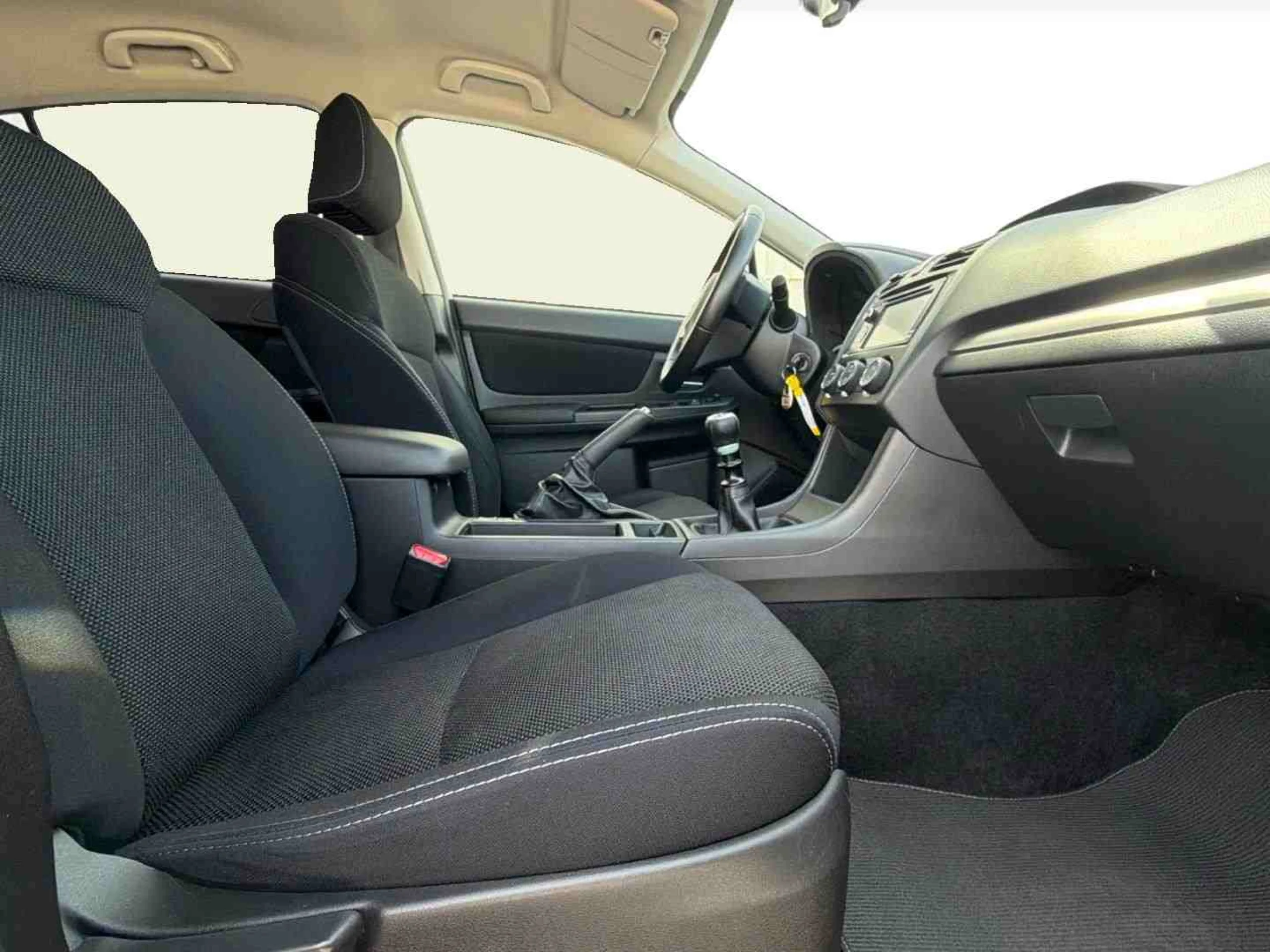 Subaru XT XV 2.0 SPORT - Foto 10