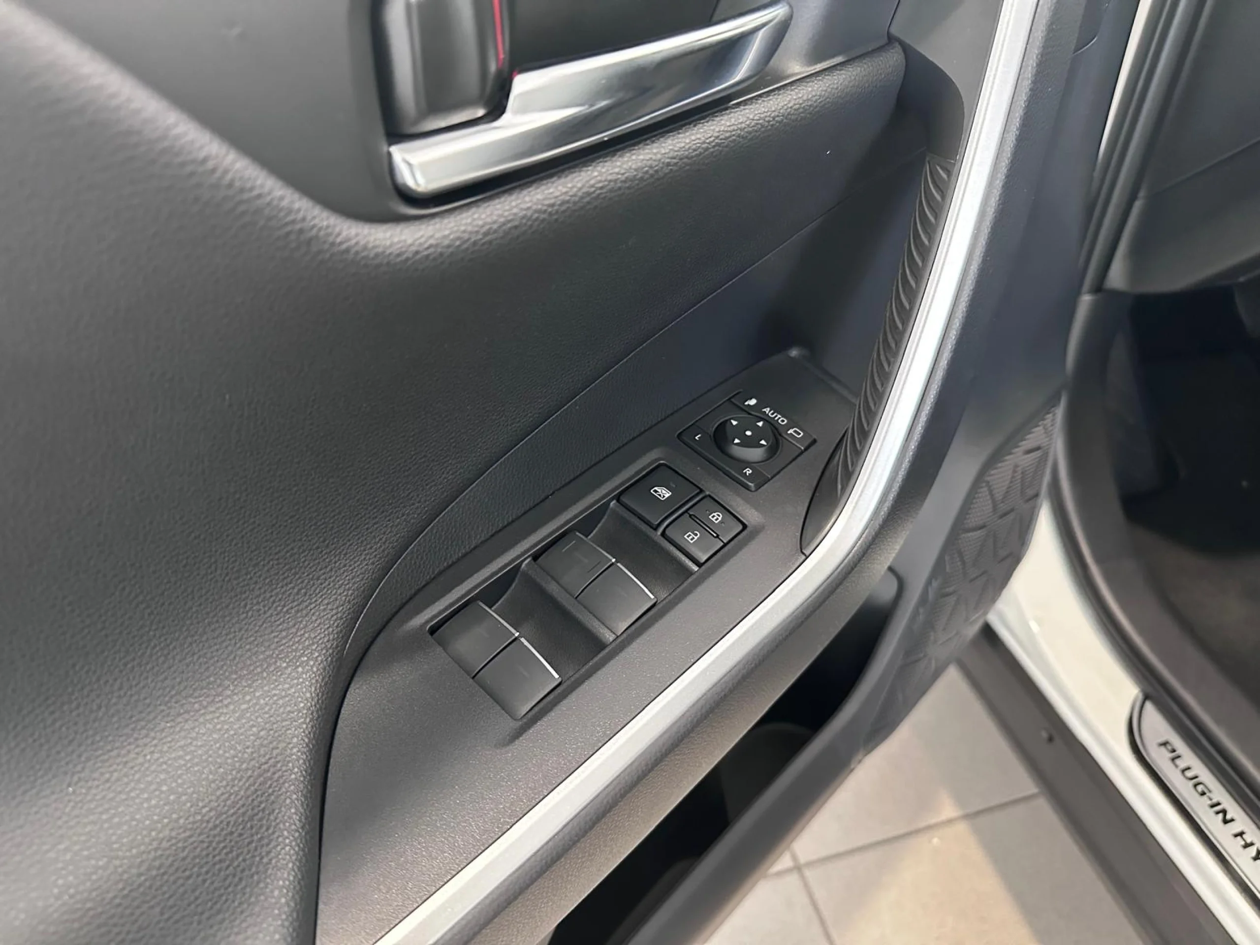 Toyota RAV 4 RAV4 Plug-in 300PH e-CVT Advance AWD-i - Foto 17