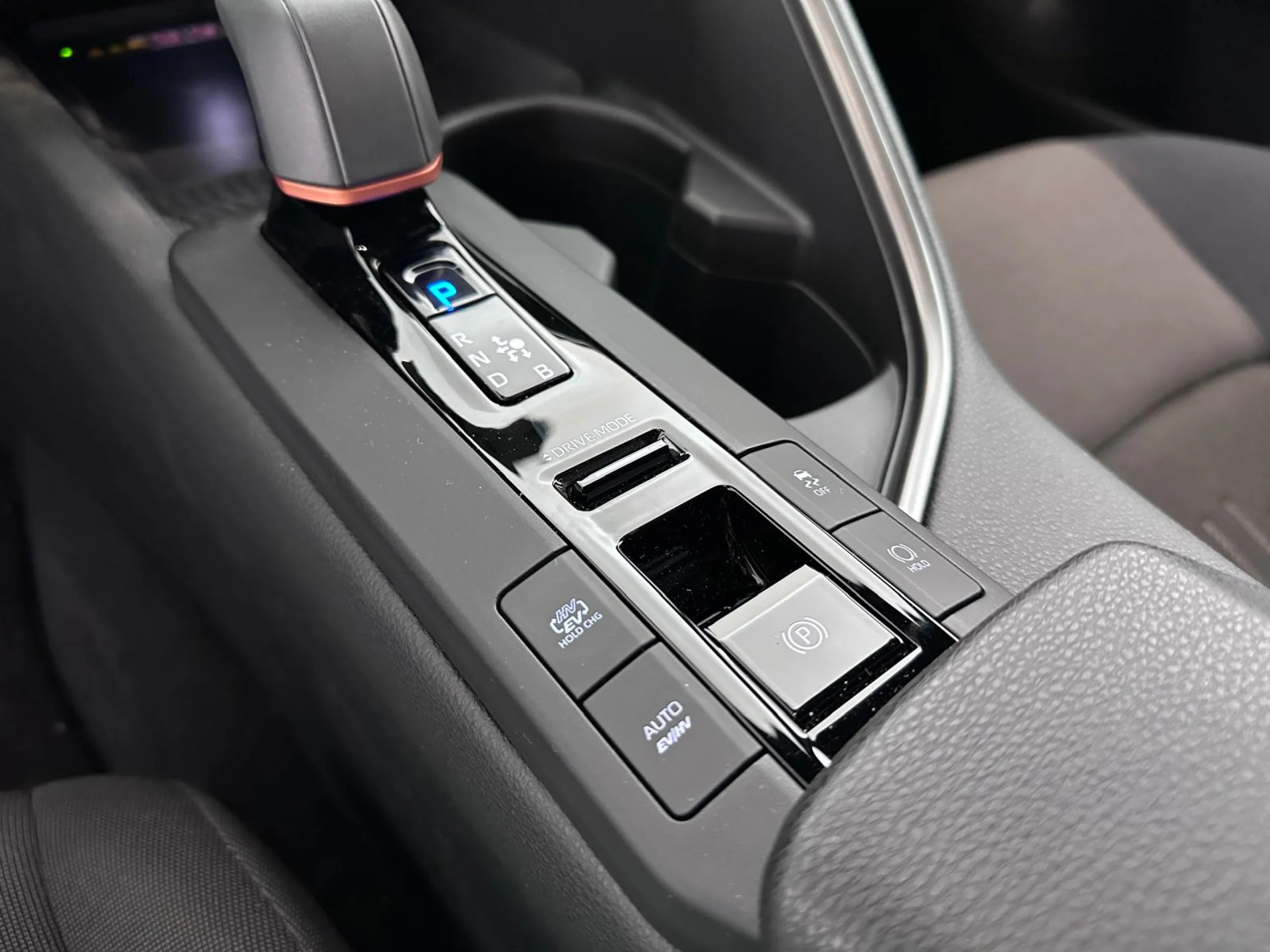 Toyota C-HR 220PHEV Advance - Foto 6