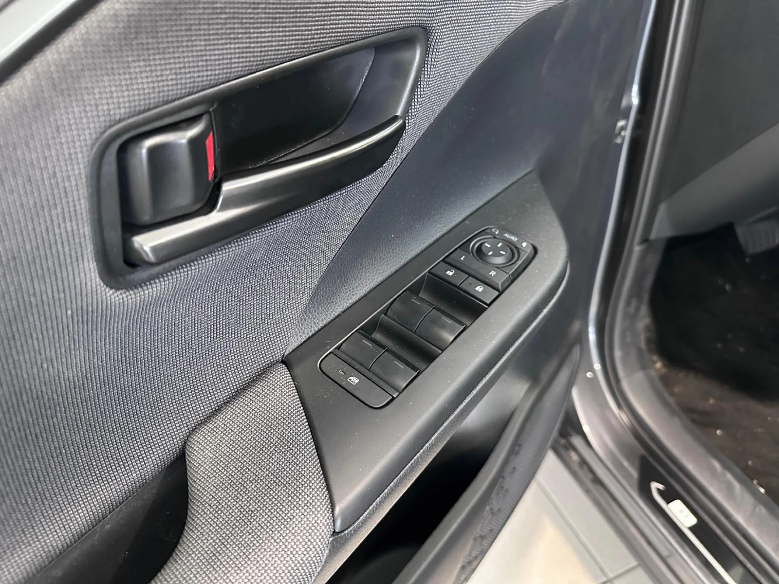 Toyota C-HR 220PHEV Advance - Foto 8