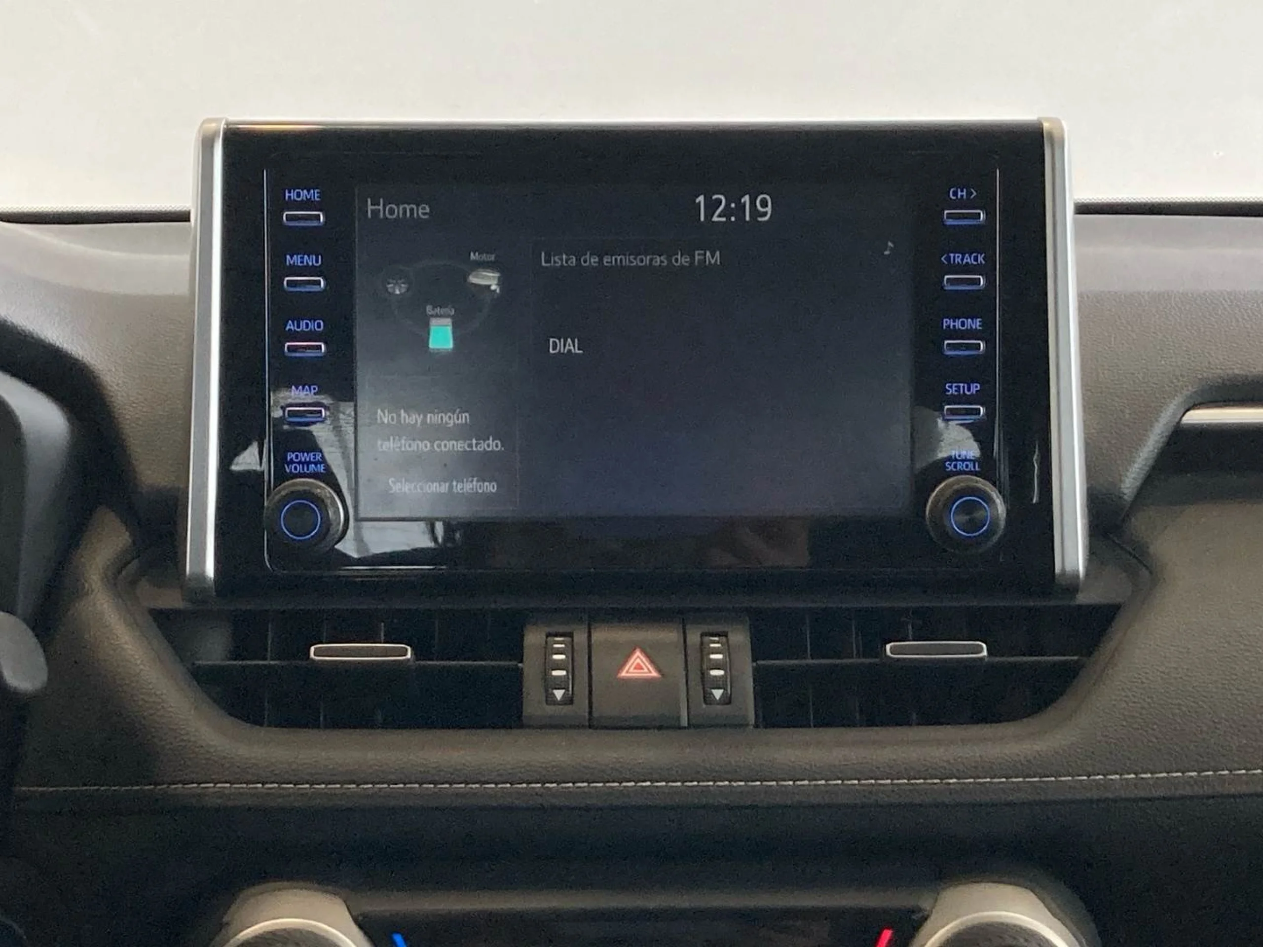 Toyota RAV 4 RAV4 220H Advance - Foto 16