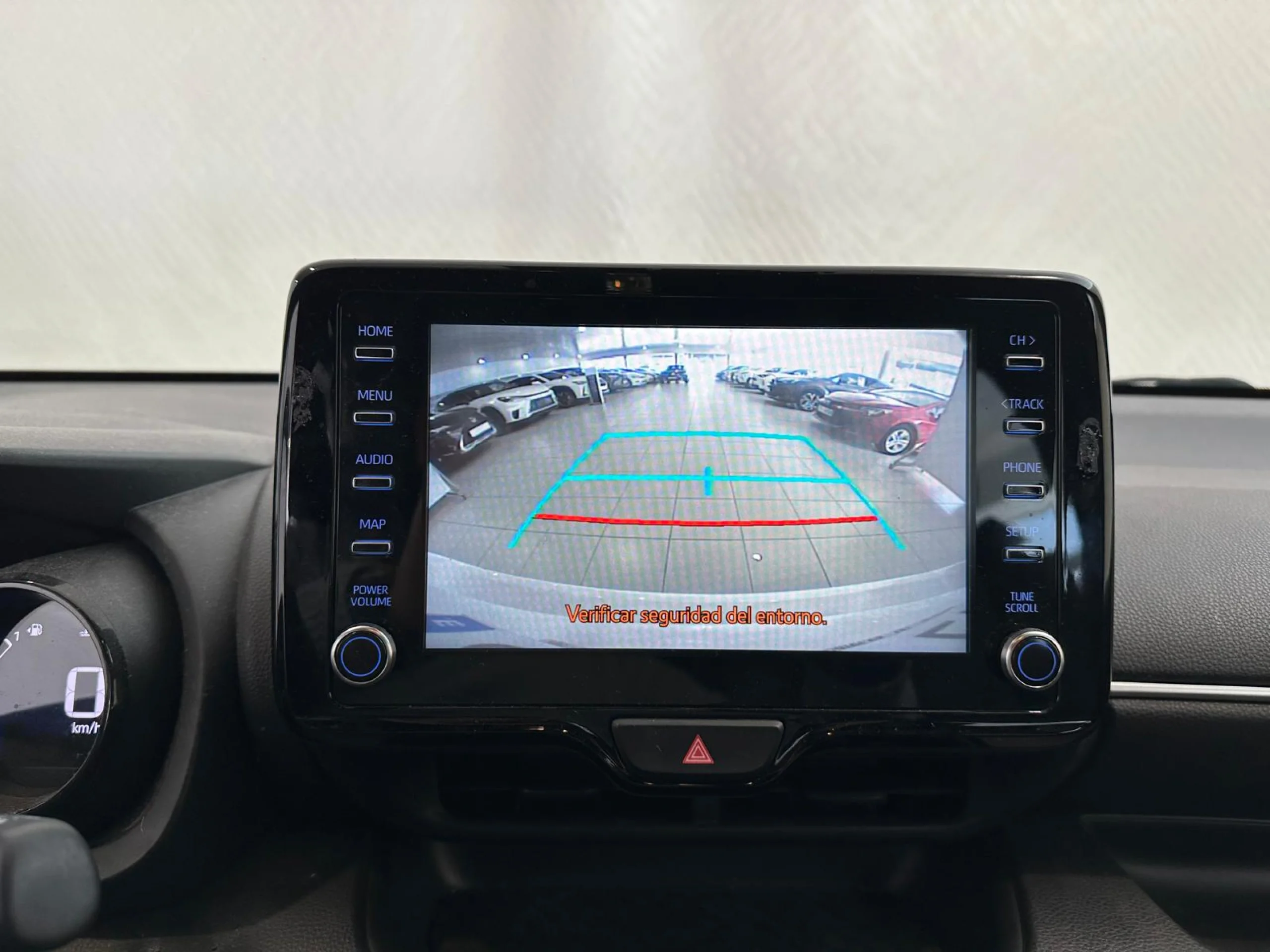 Toyota Yaris 1.5 120H Style Plus - Foto 10