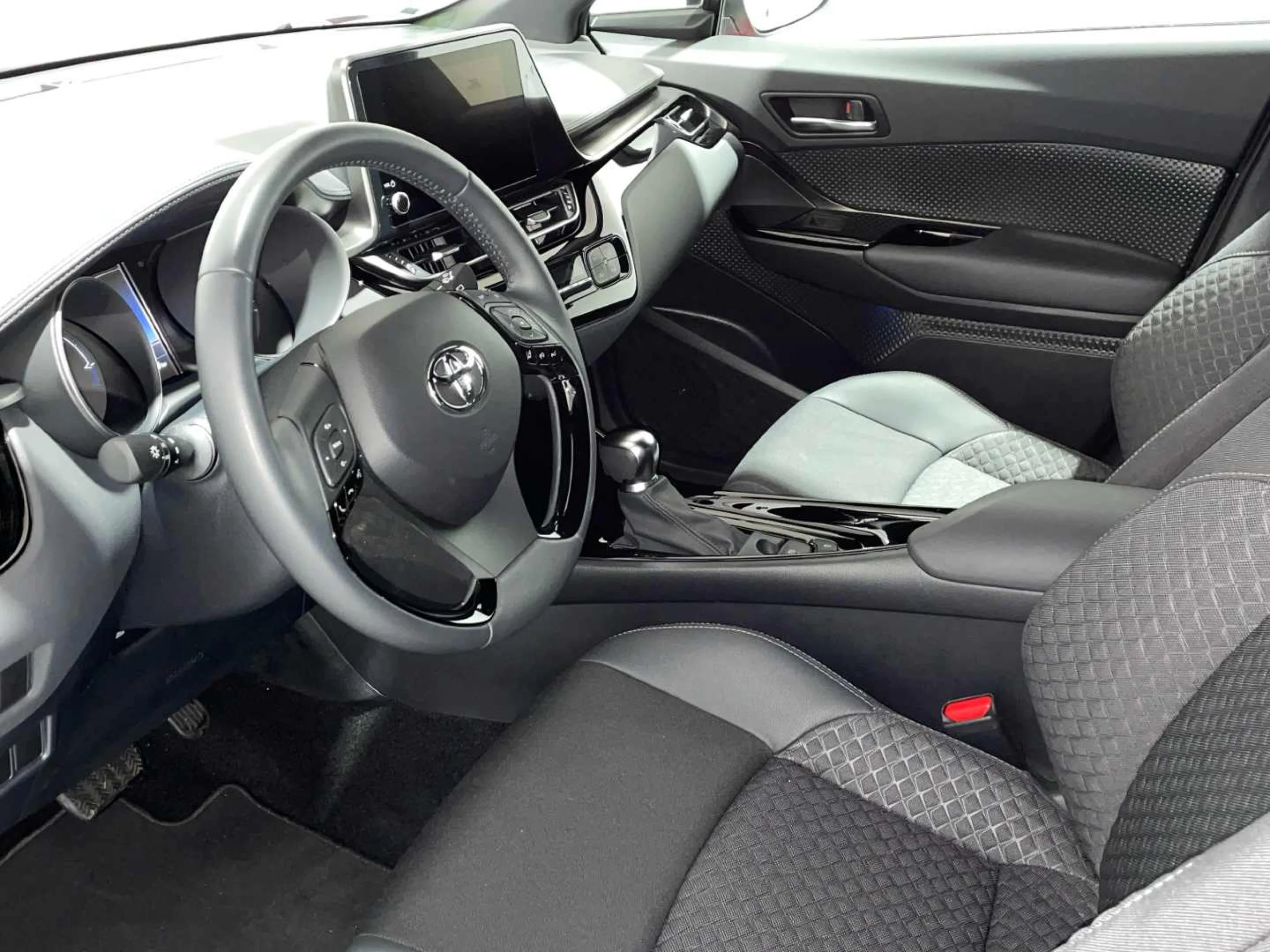 Toyota C-HR 125H Advance - Foto 11