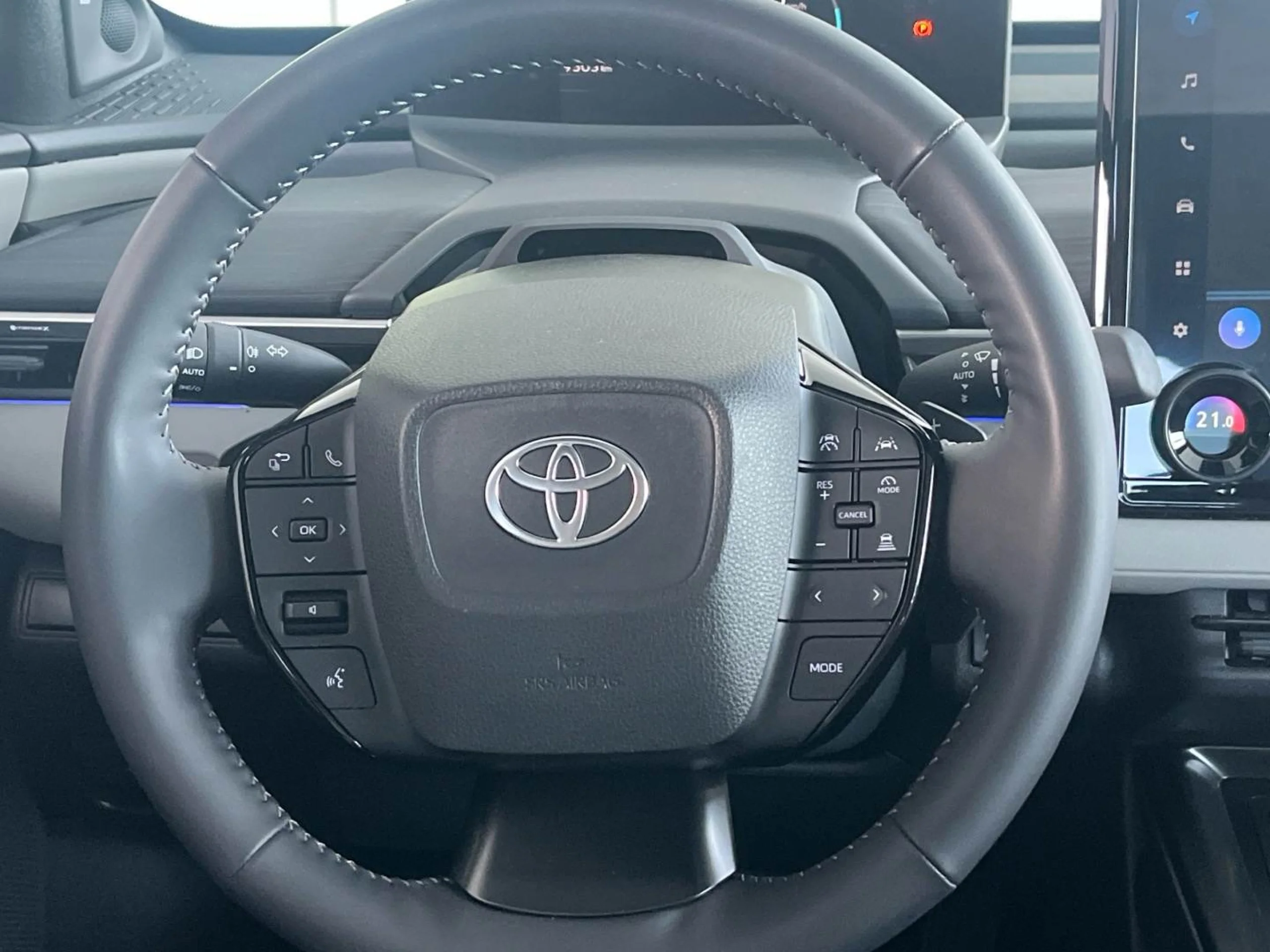 Toyota C-HR+ + 250E Advance - Foto 14