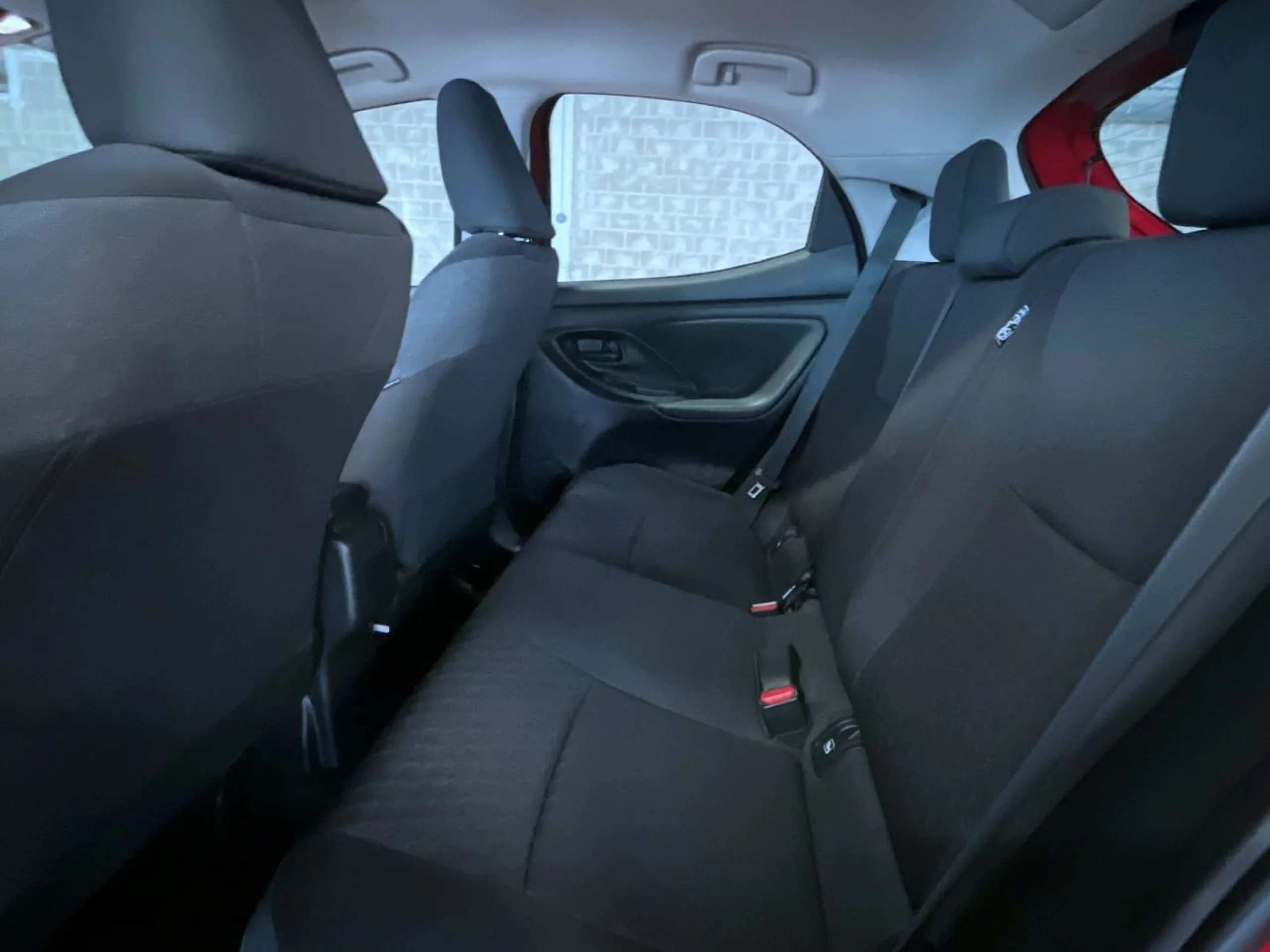 Toyota Yaris 120H Active Tech - Foto 8