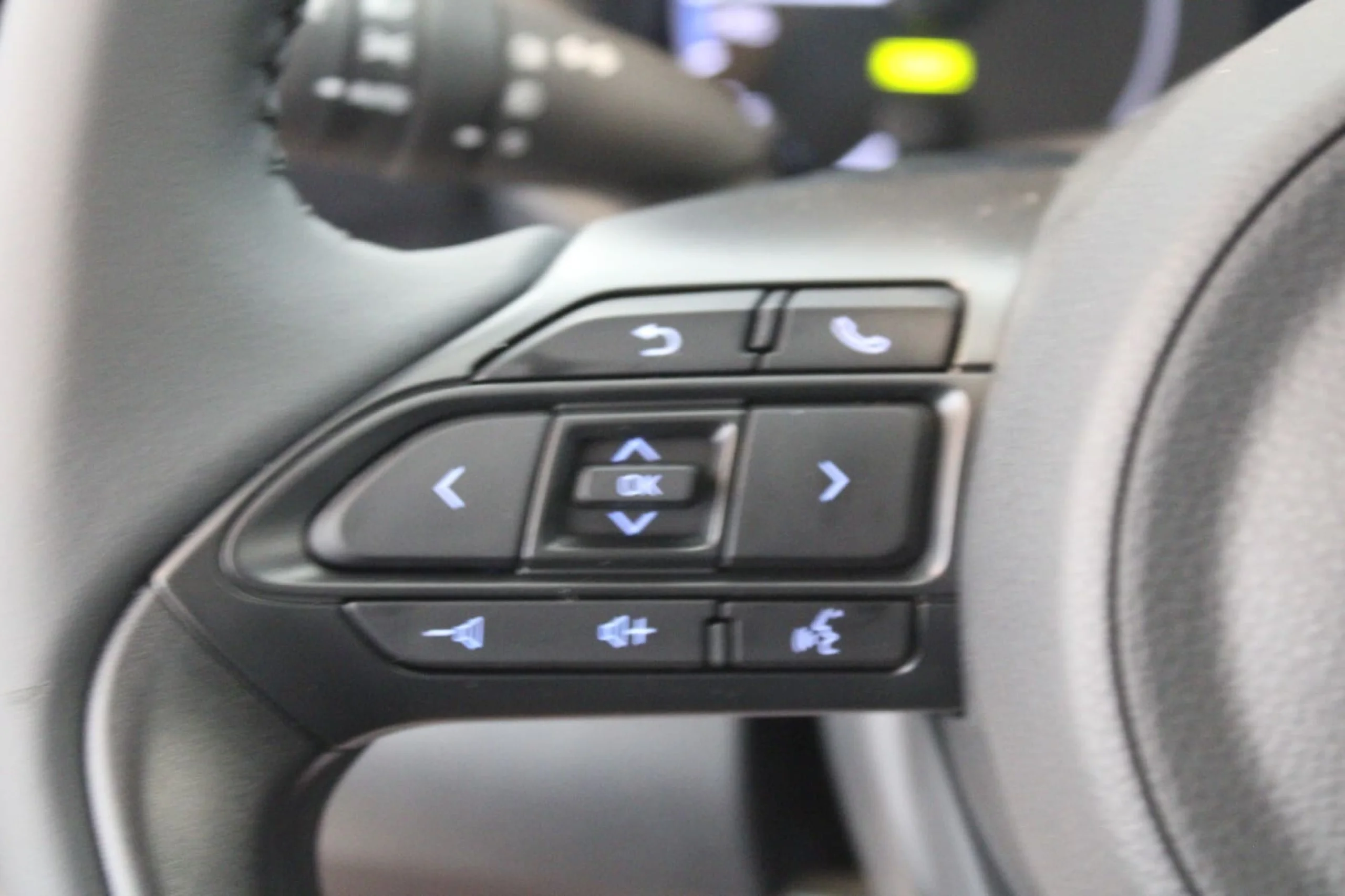 Toyota Yaris 1.5 120h Active Tech - Foto 14