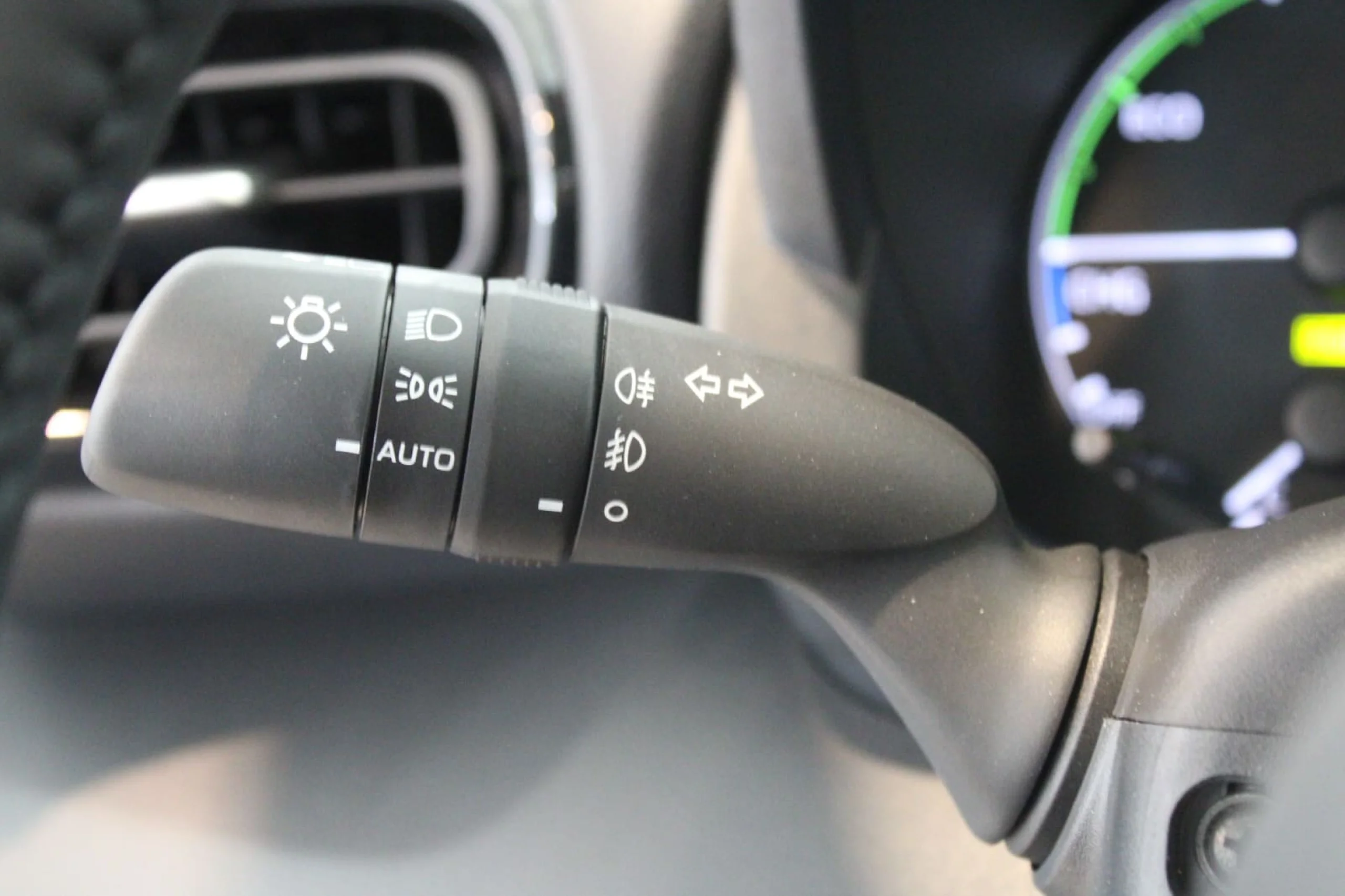 Toyota Yaris 1.5 120h Active Tech - Foto 16