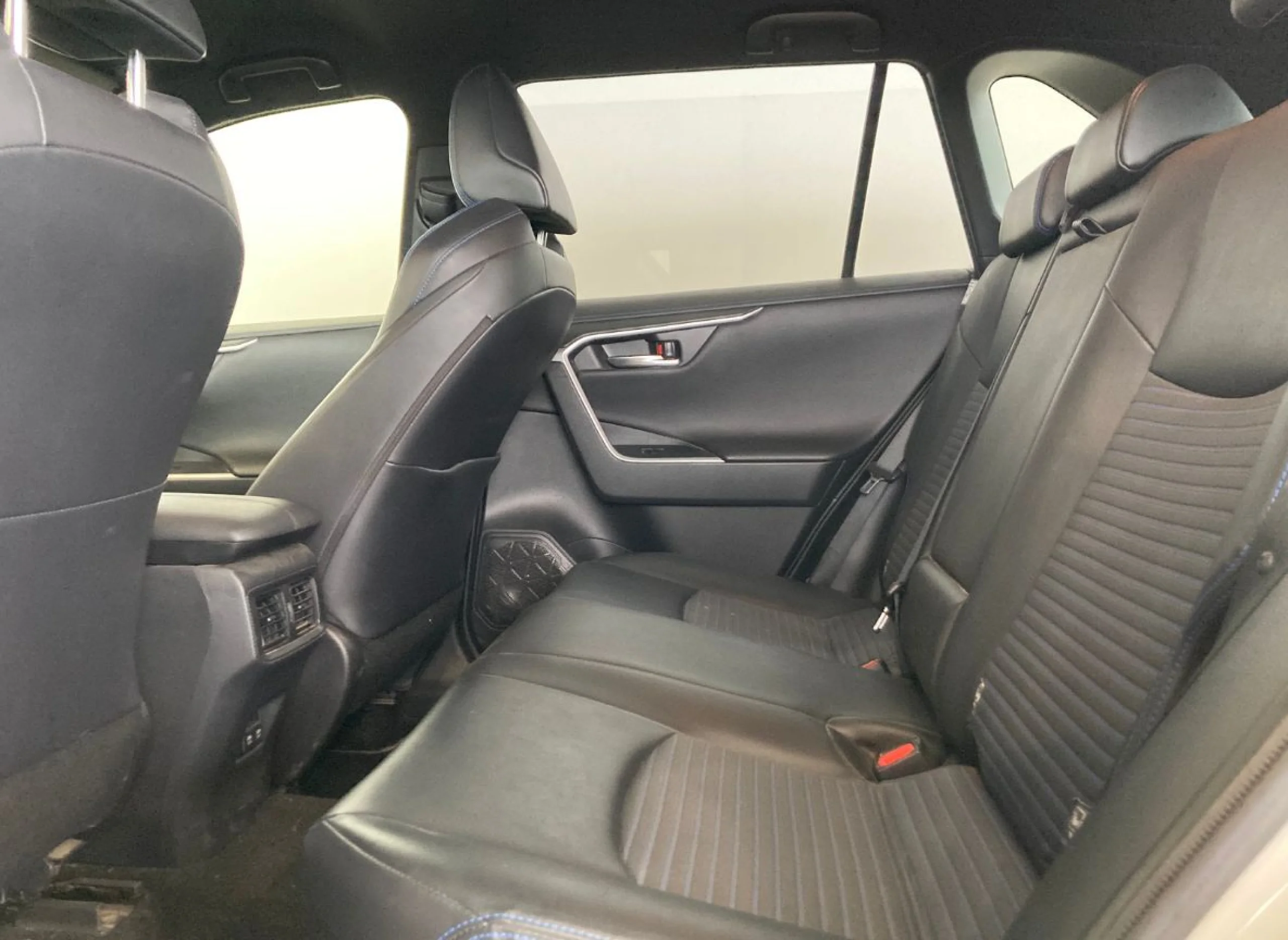 Toyota RAV 4 RAV4 220H Style - Foto 8