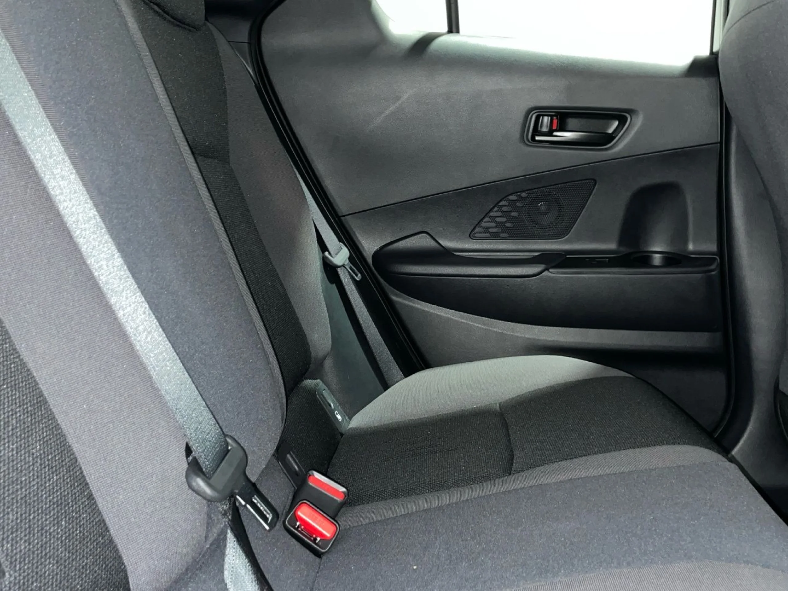 Toyota C-HR CHR Advance 140H - Foto 13