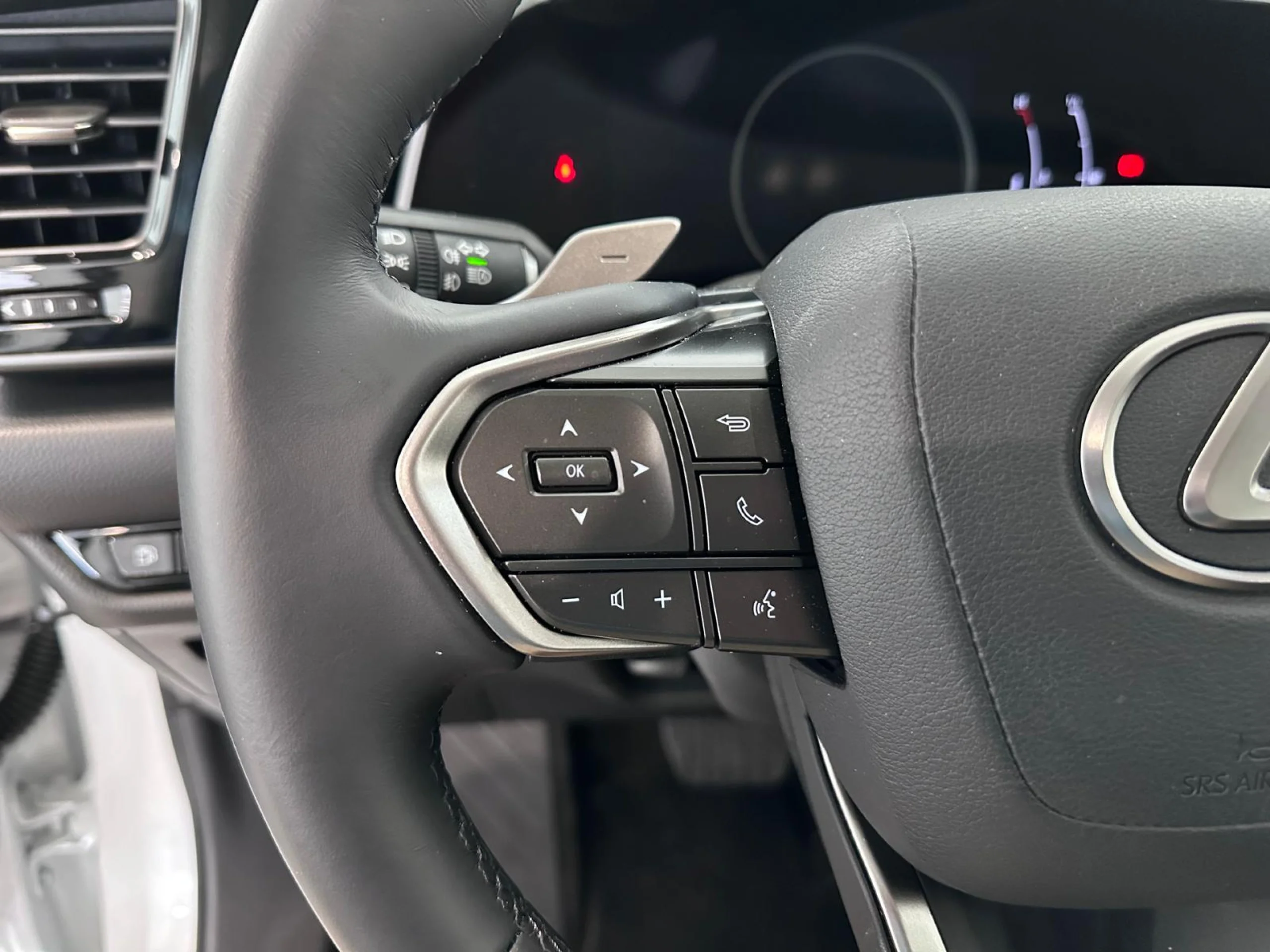 Lexus NX 350h NX350H PREMIUM 2WD - Foto 12