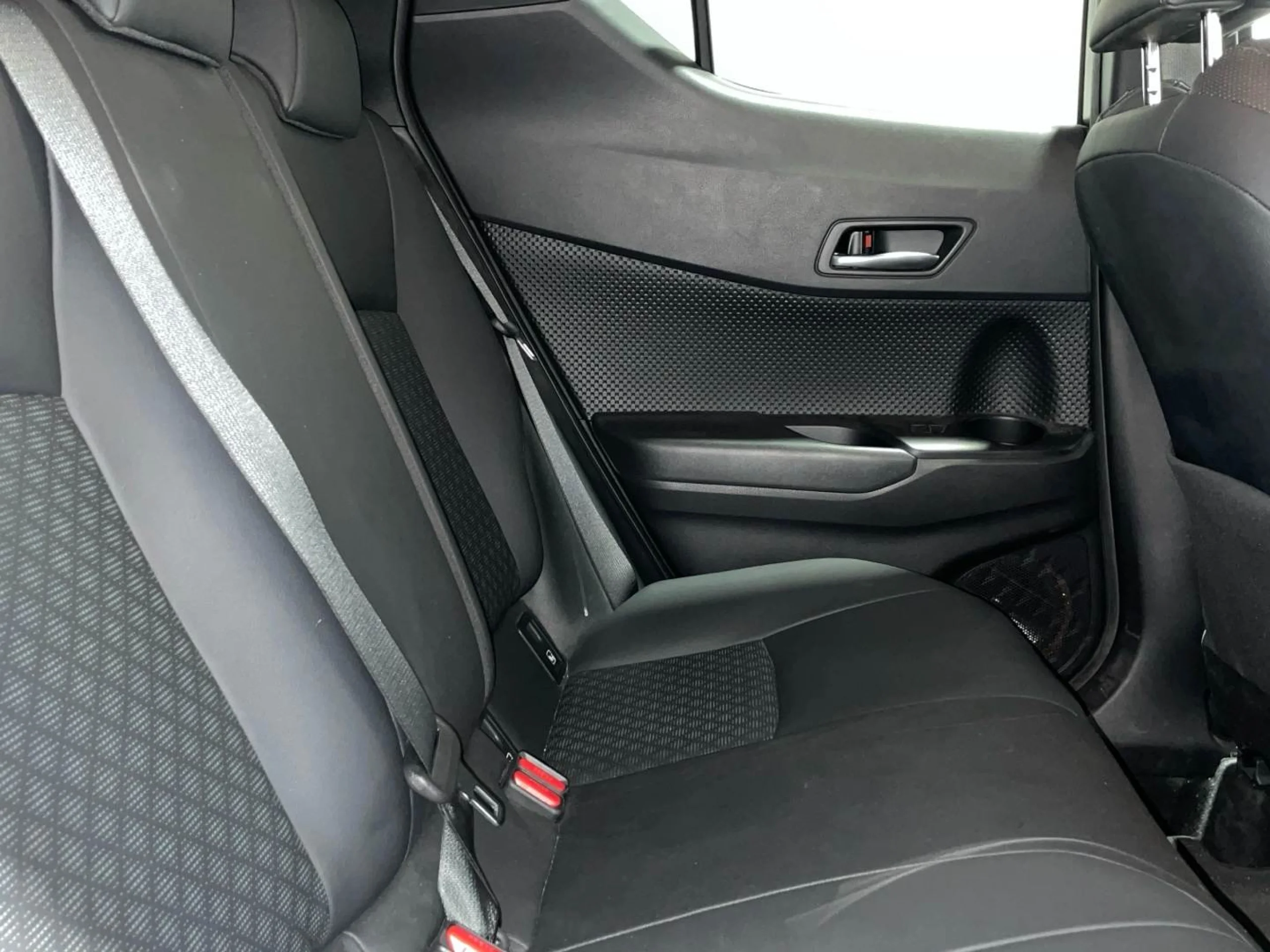 Toyota C-HR 180h Advance Luxury - Foto 8