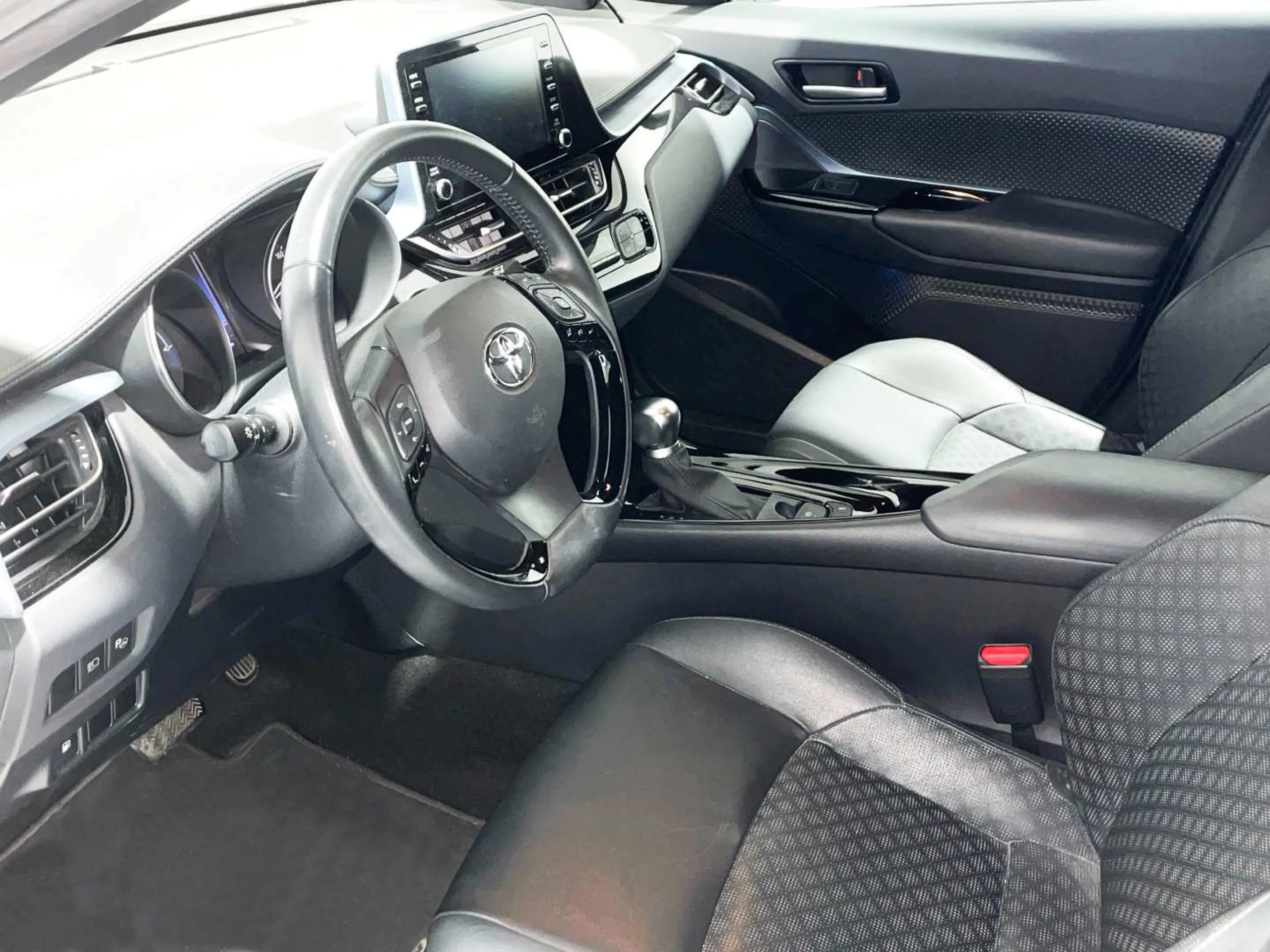 Toyota C-HR 180h Advance Luxury - Foto 11