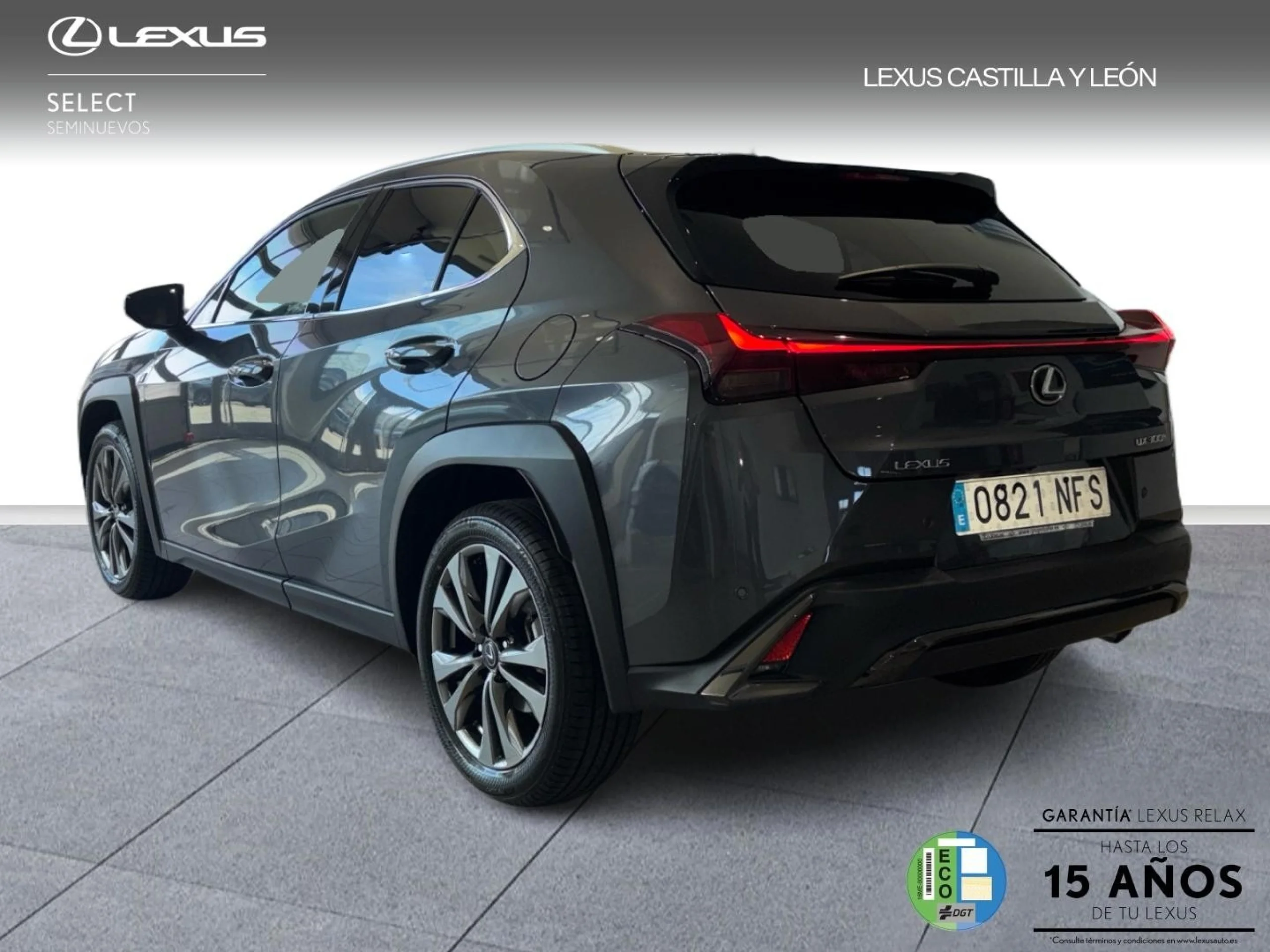 Lexus UX300h F SPORT - Foto 4