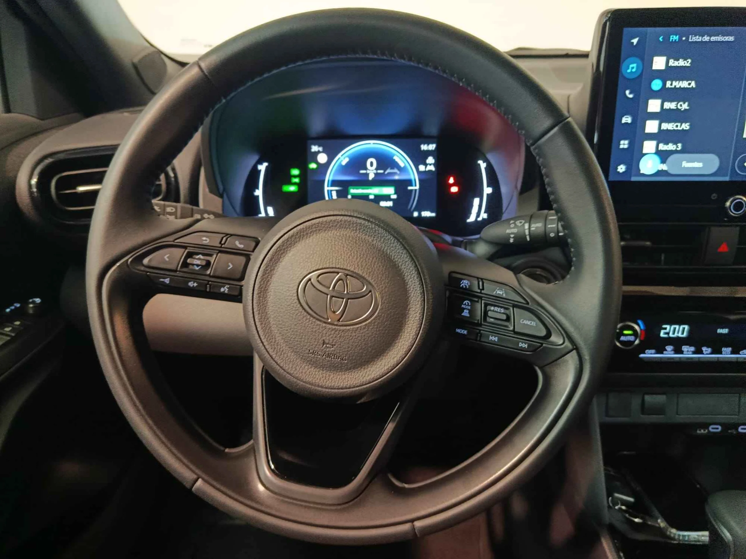 Toyota Yaris Cross 130H Active Plus - Foto 11