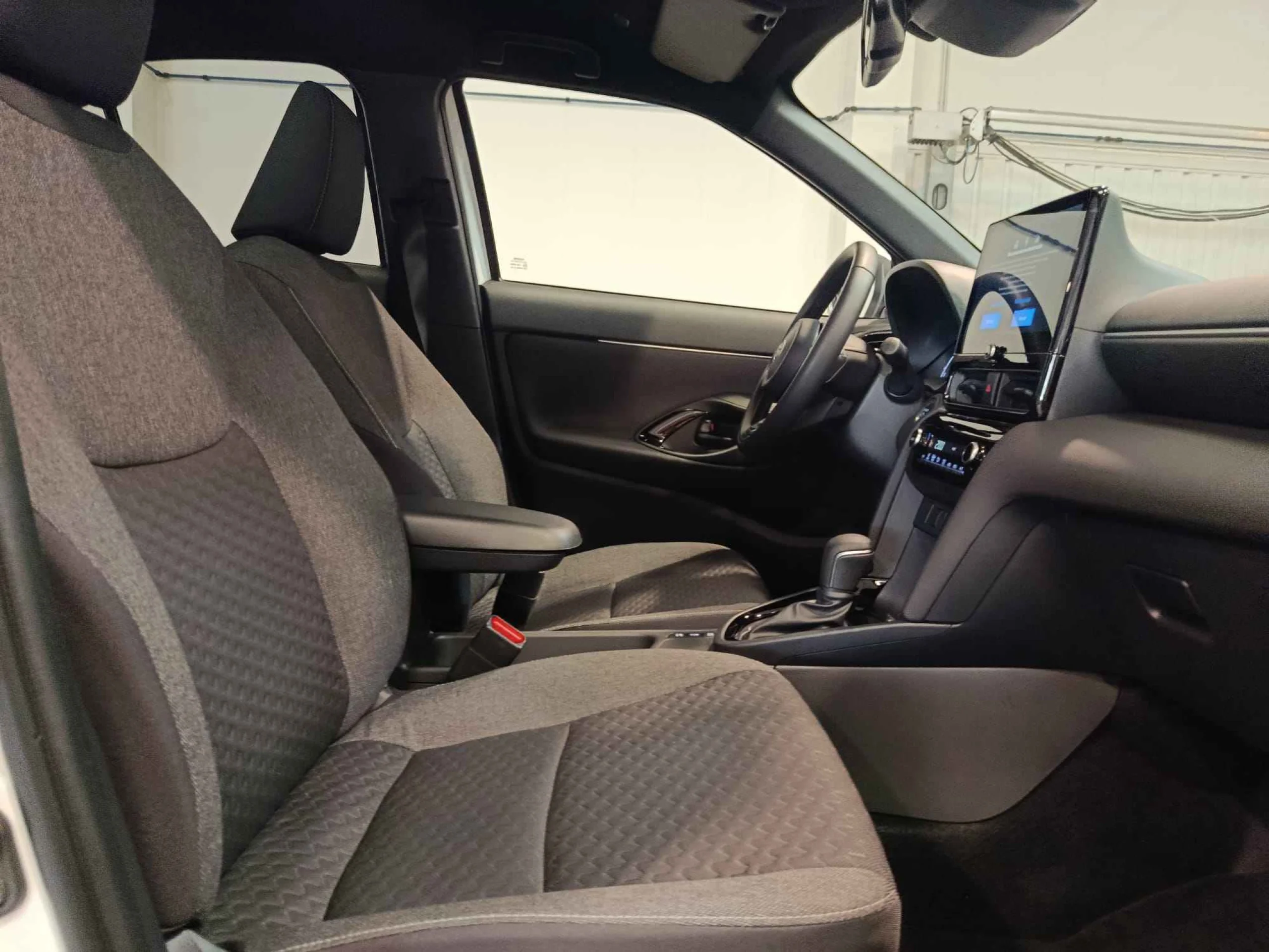 Toyota Yaris Cross 130H Active Plus - Foto 13