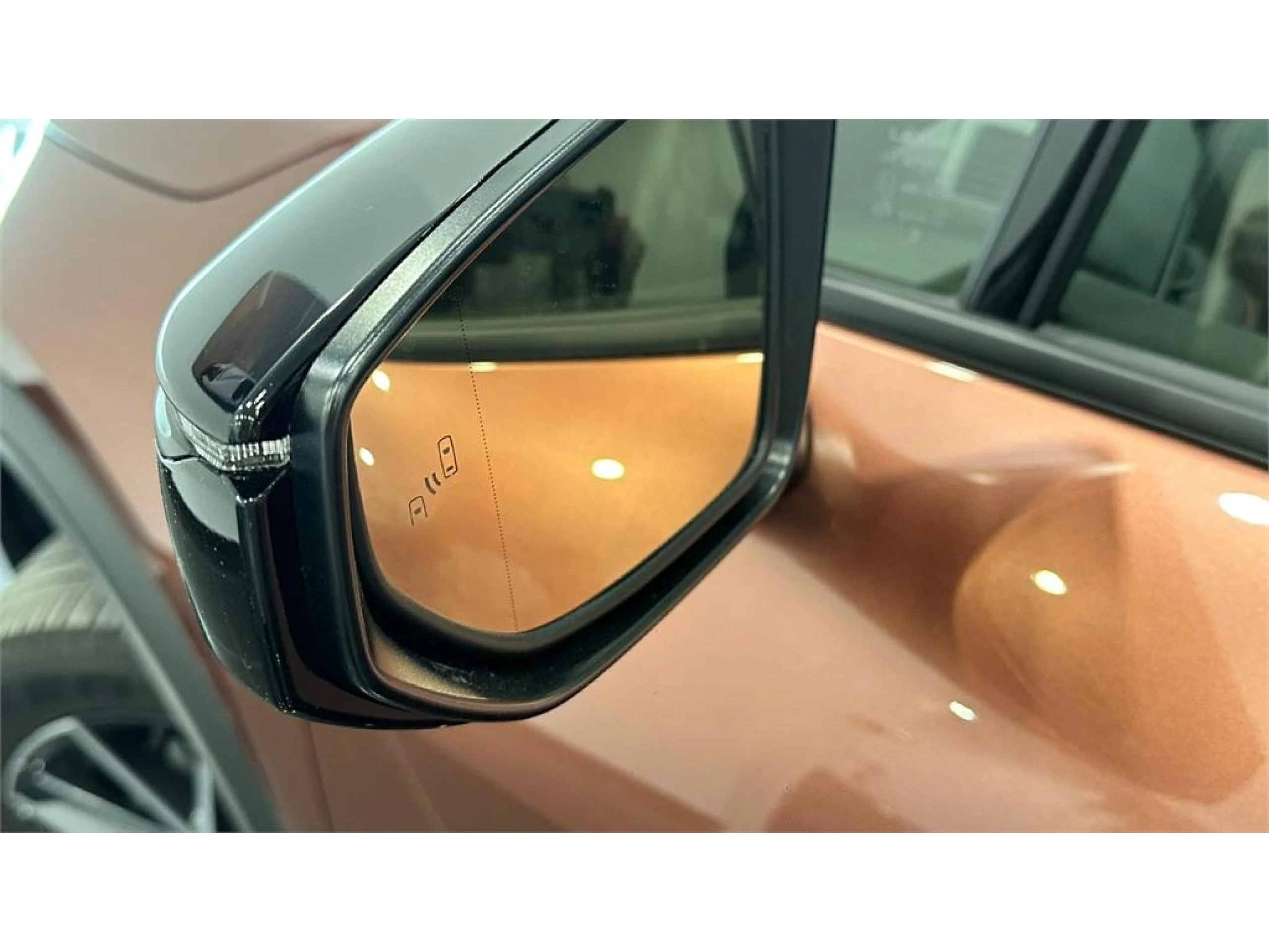 Lexus LBX 1.5 EMOTION+ - Foto 4