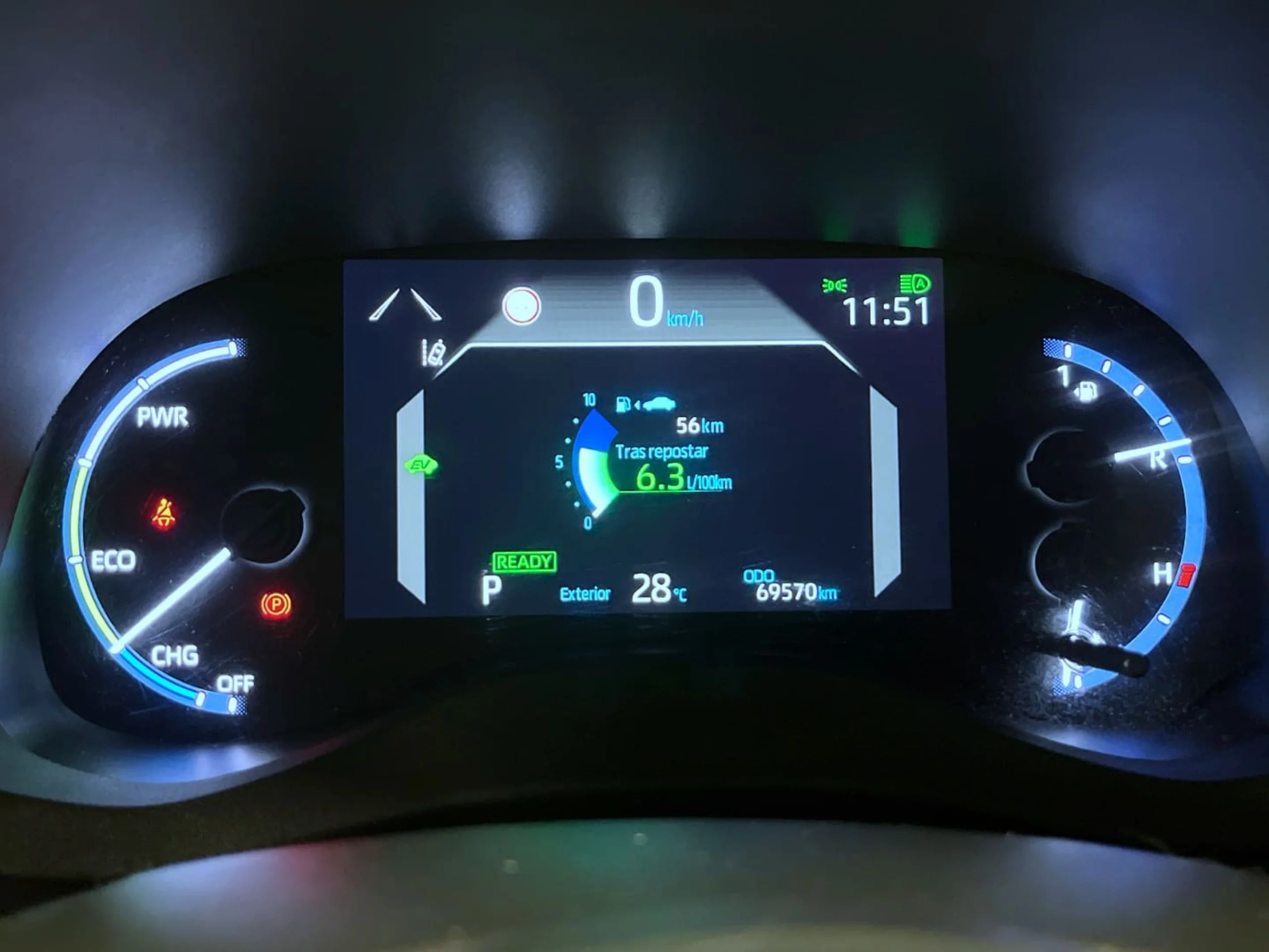 Toyota Yaris Cross 120H Style Plus - Foto 14