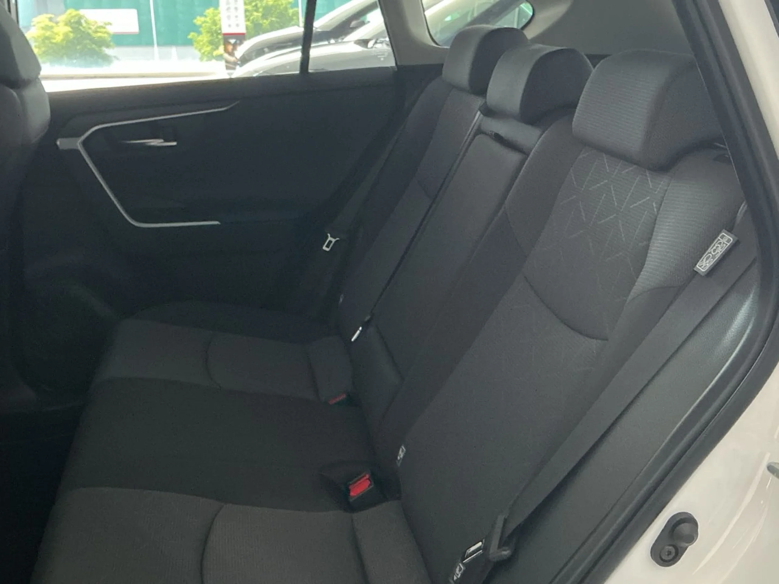 Toyota RAV 4 RAV4 220H (AWD-i) Advance - Foto 8