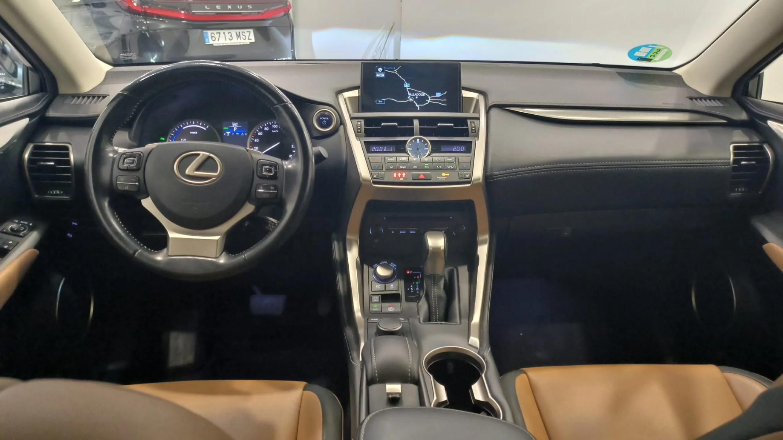 Lexus NX 300h EXECUTIVE 4WD - Foto 7