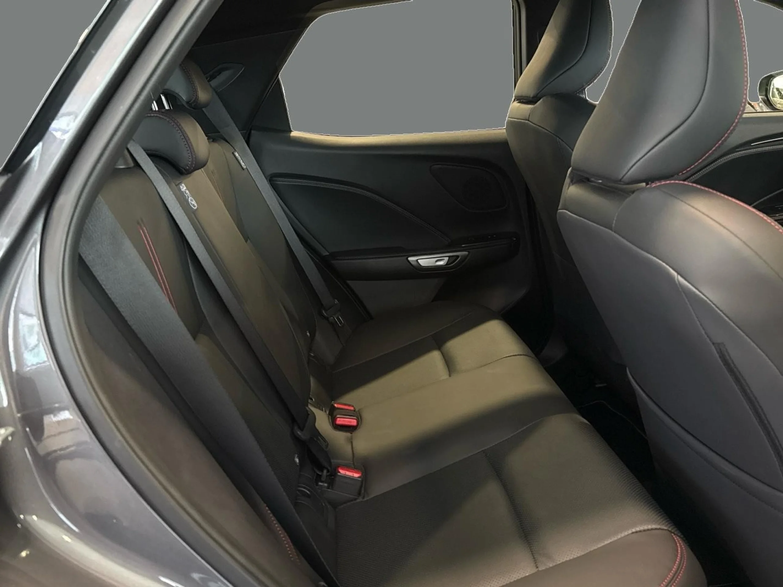 Lexus LBX ELEGANT PLUS BLACK - Foto 8