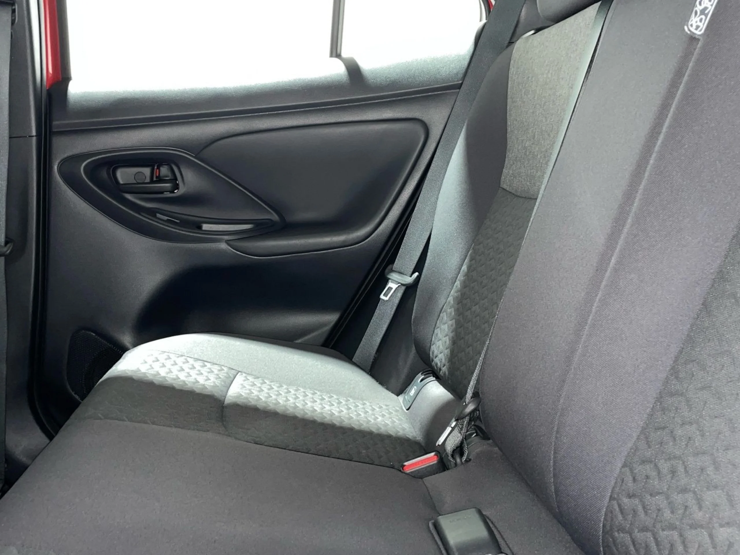 Toyota Yaris Cross Active Plus 120H - Foto 4